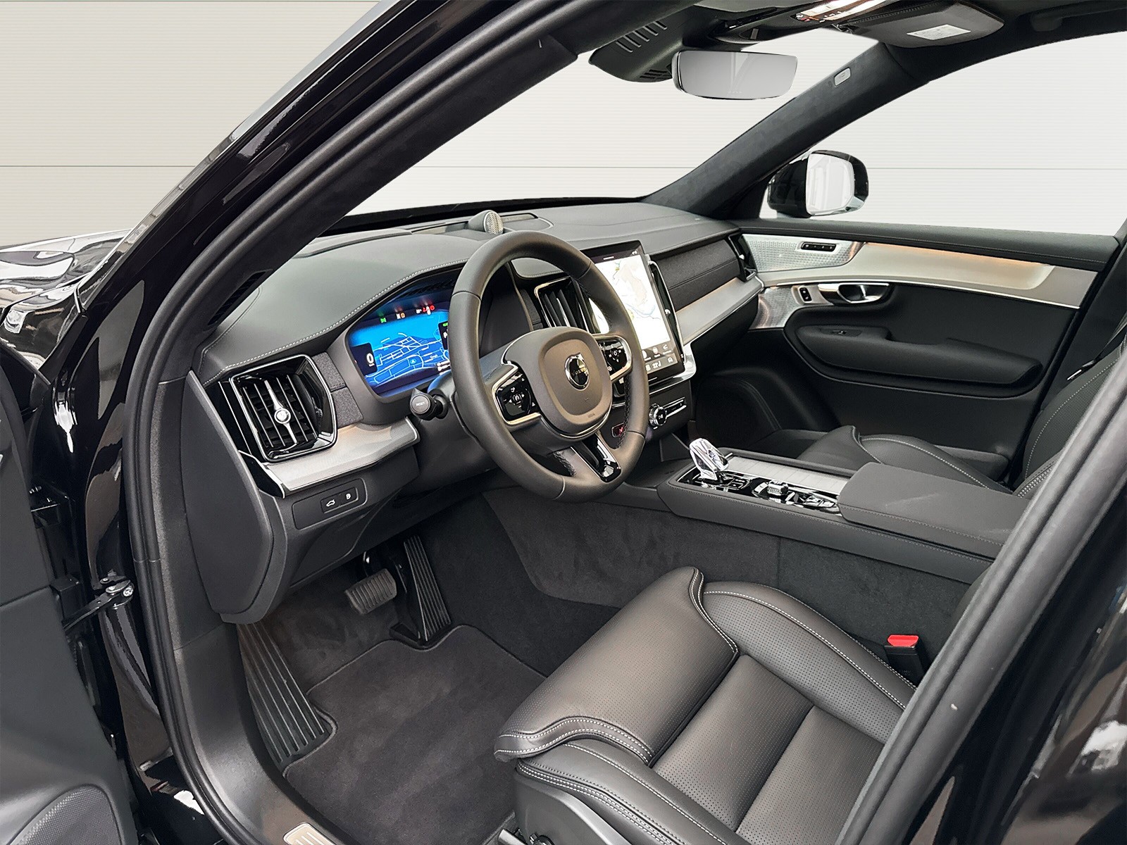 VOLVO XC90 2.0 T8 TE XCLUSIVE Edition Dark eAWD-image-6