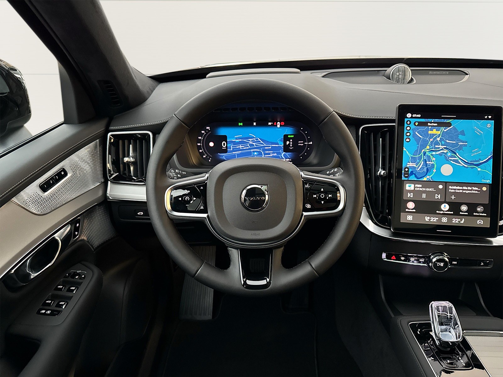 VOLVO XC90 2.0 T8 TE XCLUSIVE Edition Dark eAWD-image-13
