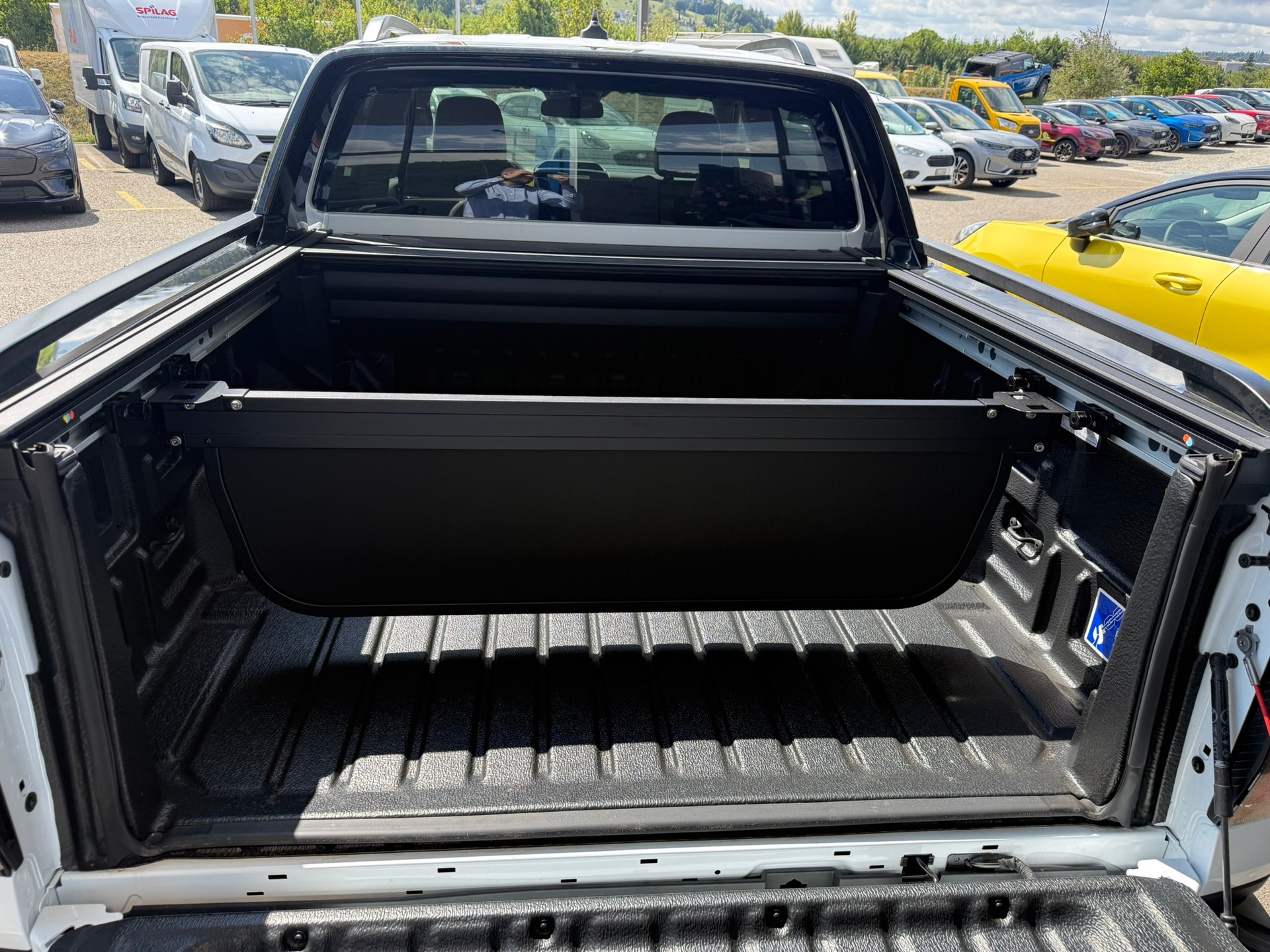 FORD Ranger Platinum 3.0 Eco Blue e-4WD Automat-image-6