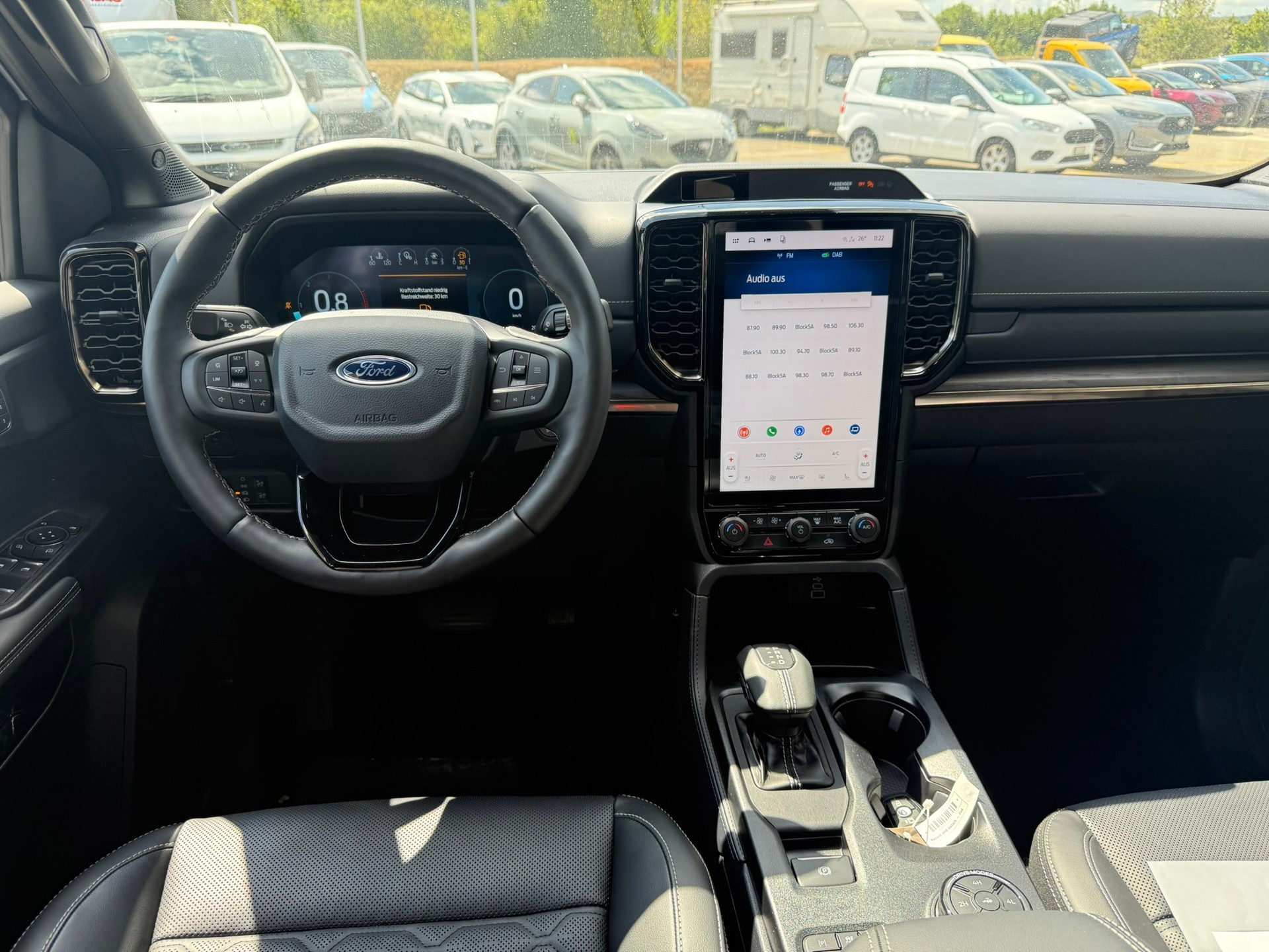 FORD Ranger Platinum 3.0 Eco Blue e-4WD Automat-image-9