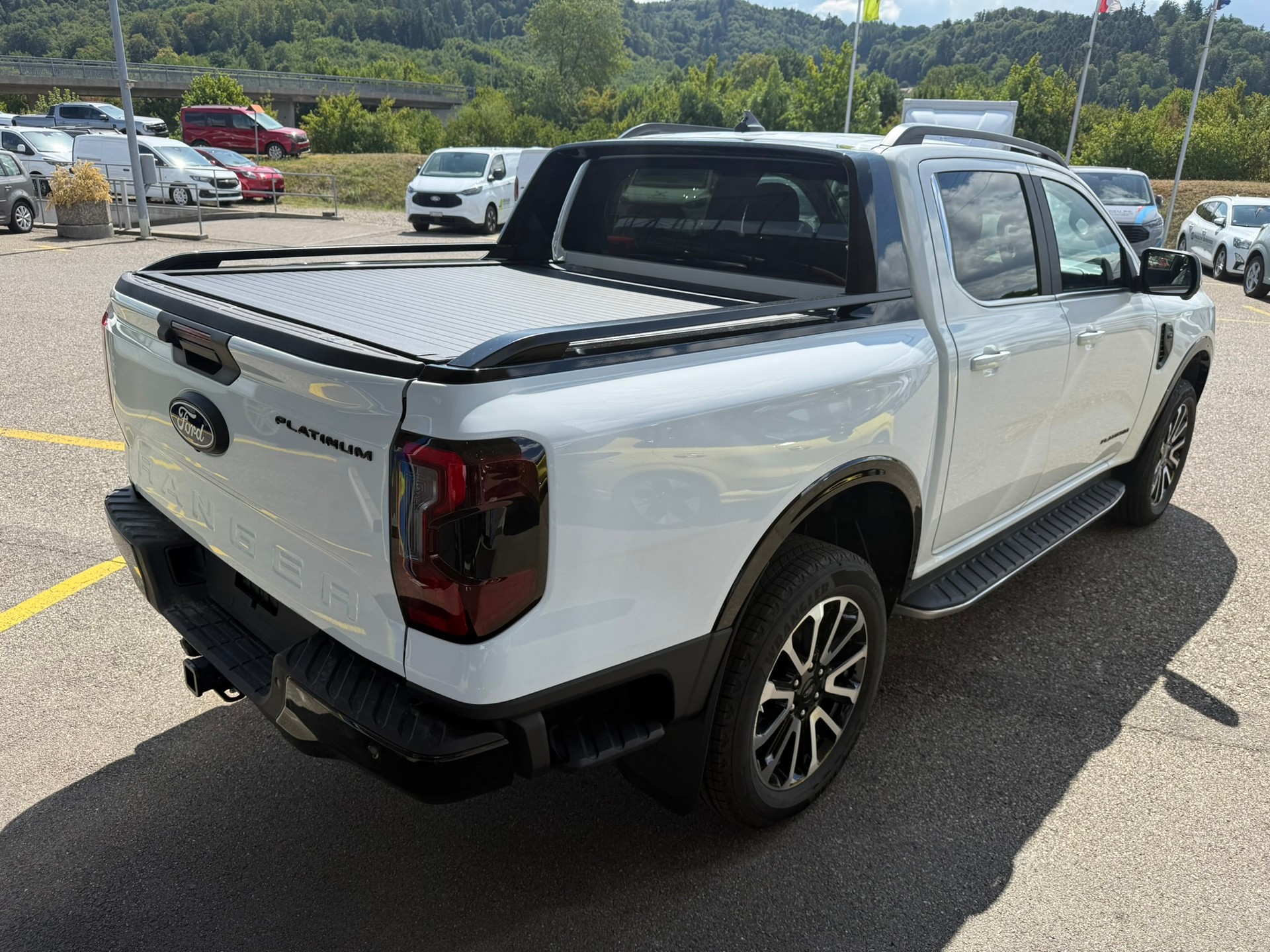 FORD Ranger Platinum 3.0 Eco Blue e-4WD Automat-image-5