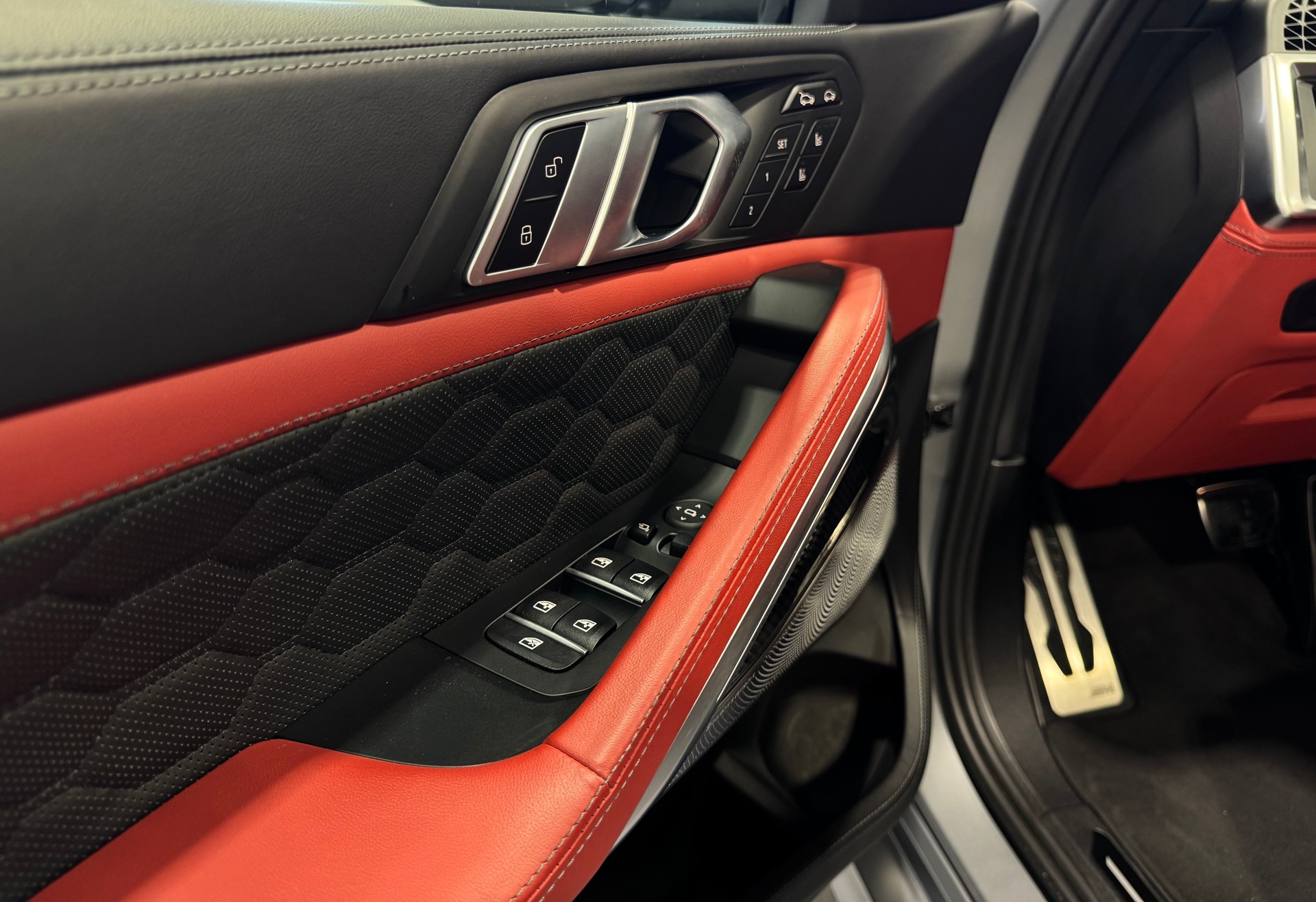 BMW X6 M Competition-image-12