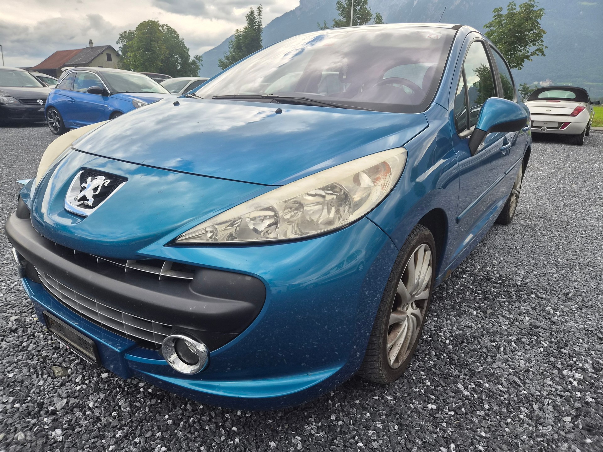 PEUGEOT 207 1.6 16V XT-image-1