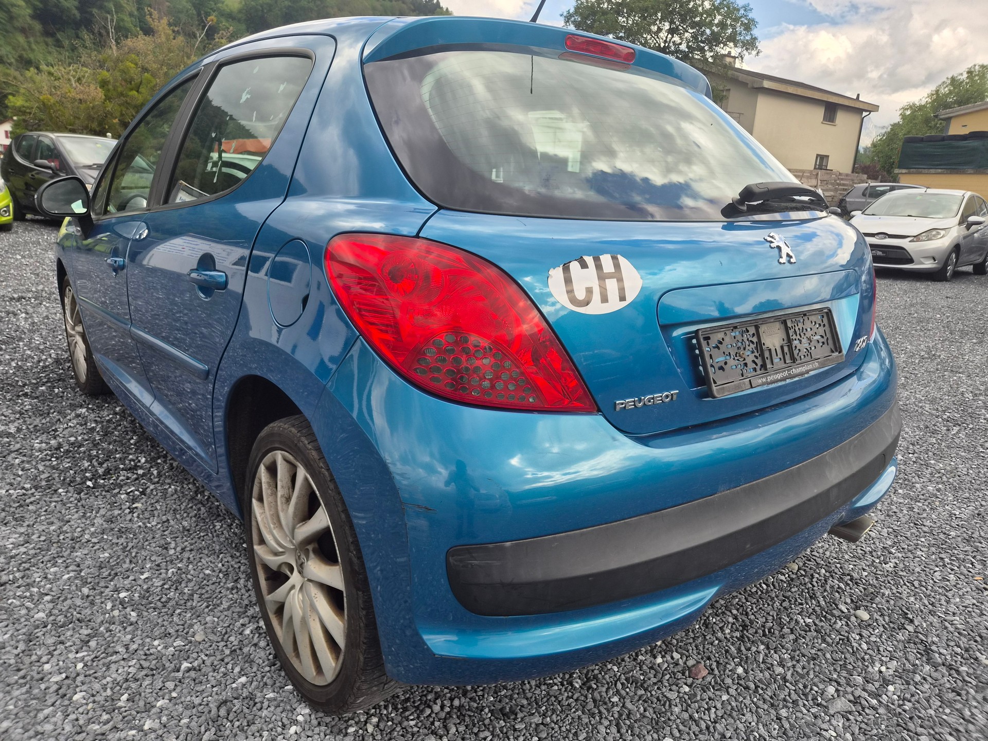 PEUGEOT 207 1.6 16V XT-image-8