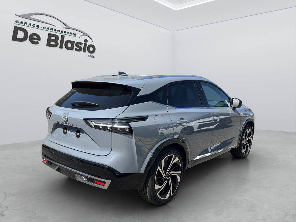 NISSAN Qashqai 1.3 DIG-T Tekna+ 4x4-image-6