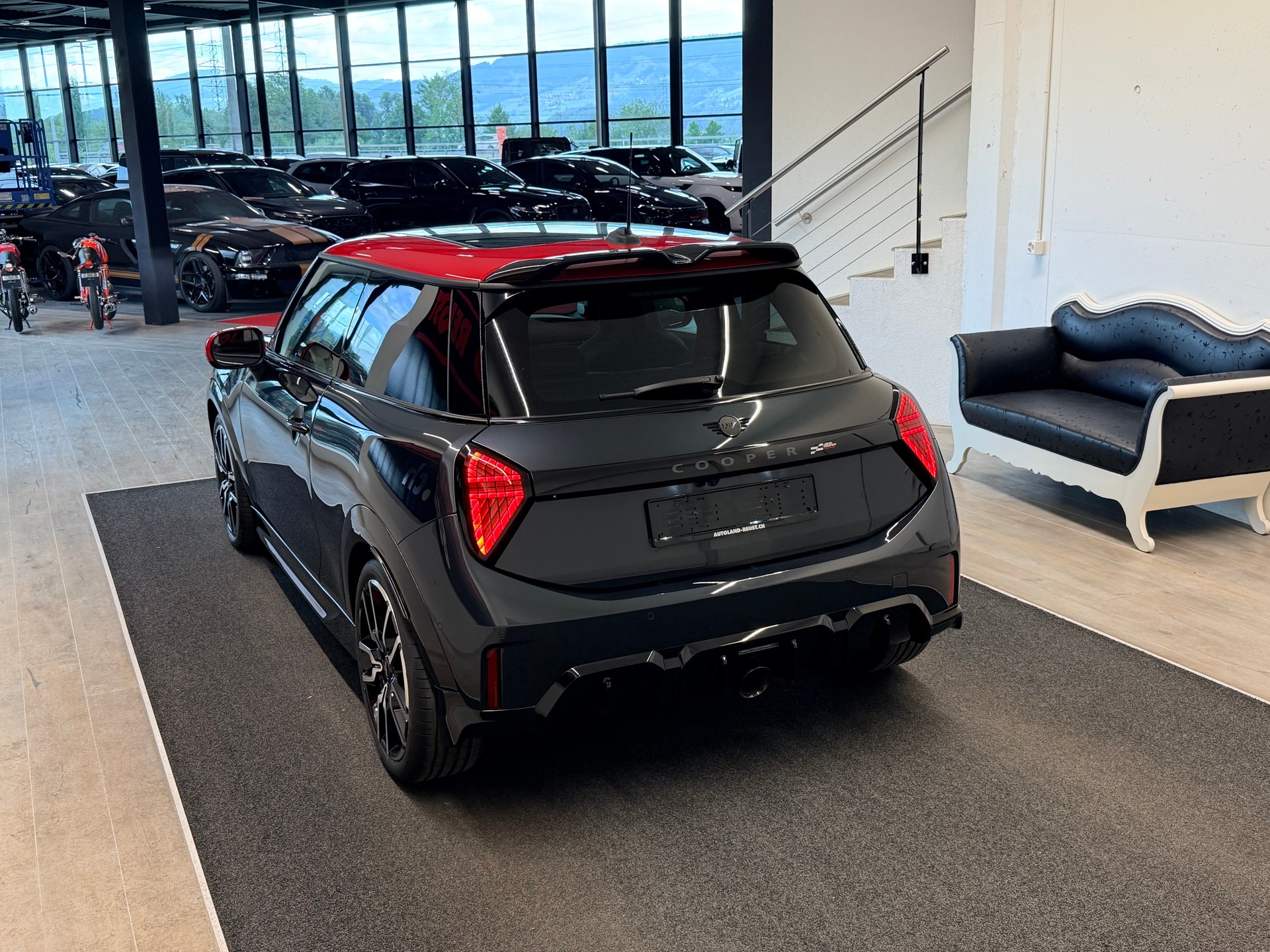 MINI Cooper John Cooper Works DKG-image-8