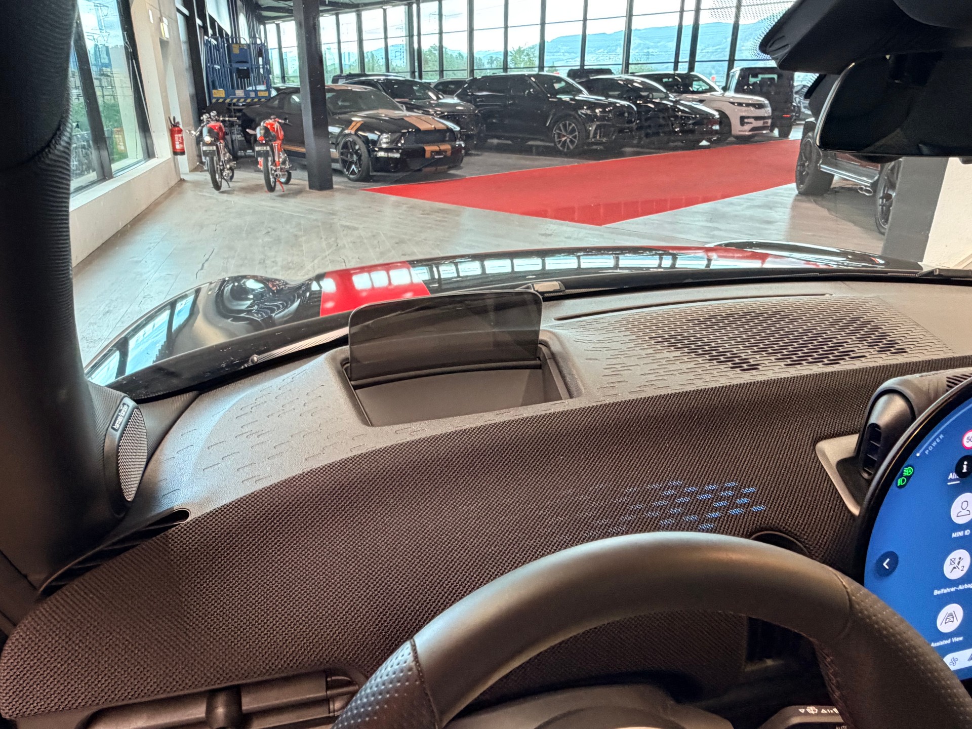 MINI Cooper John Cooper Works DKG-image-23