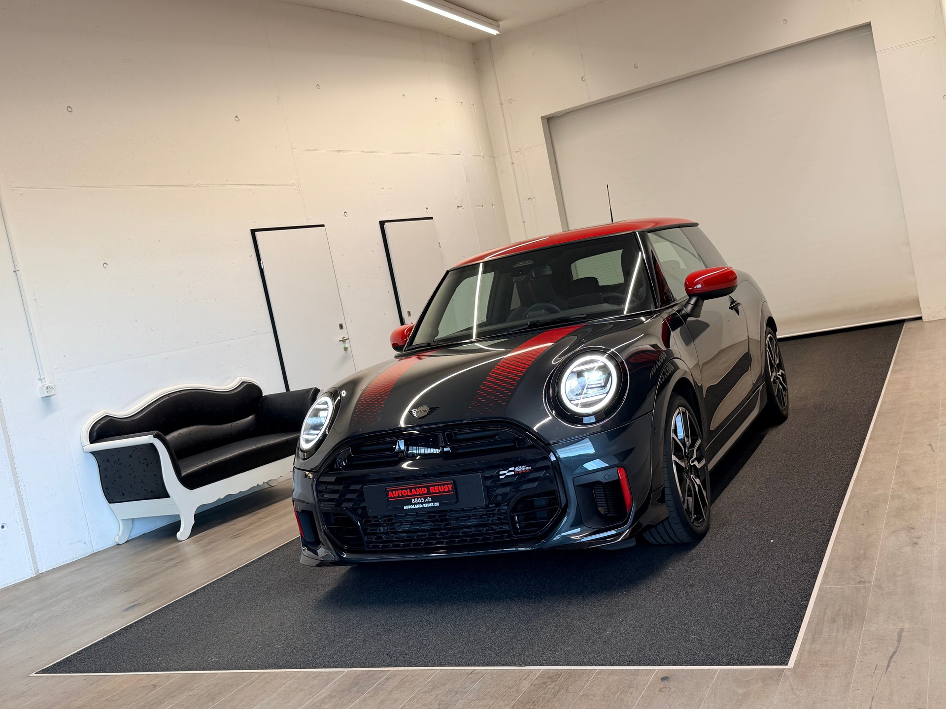 MINI Cooper John Cooper Works DKG-image-2