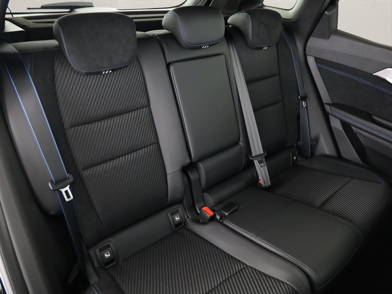 RENAULT Austral 1.2 E-Tech esprit Alpine-image-7