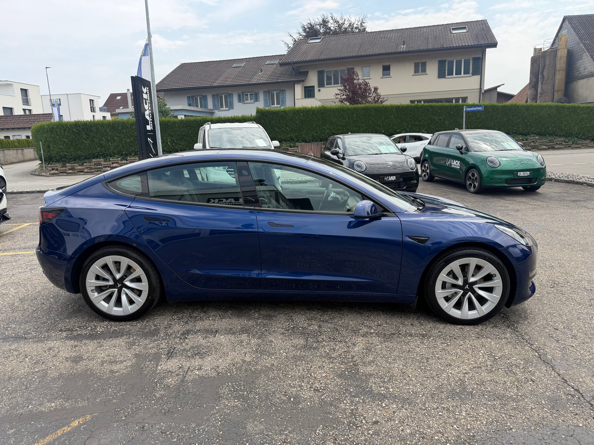 TESLA Model 3 Long Range Dual Motor AWD-image-6