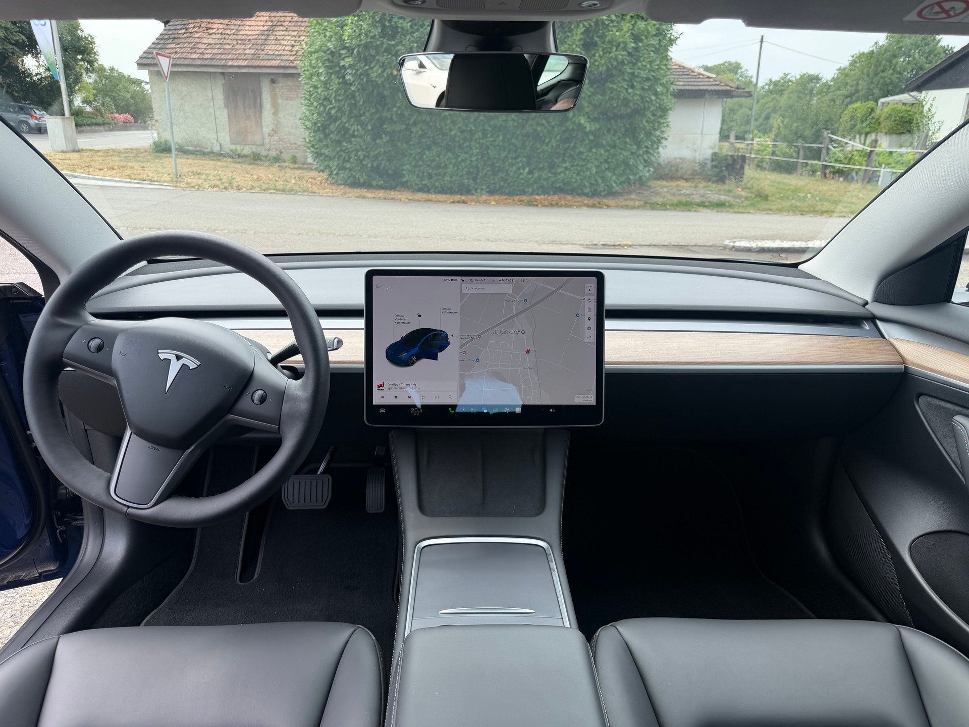 TESLA Model 3 Long Range Dual Motor AWD-image-14