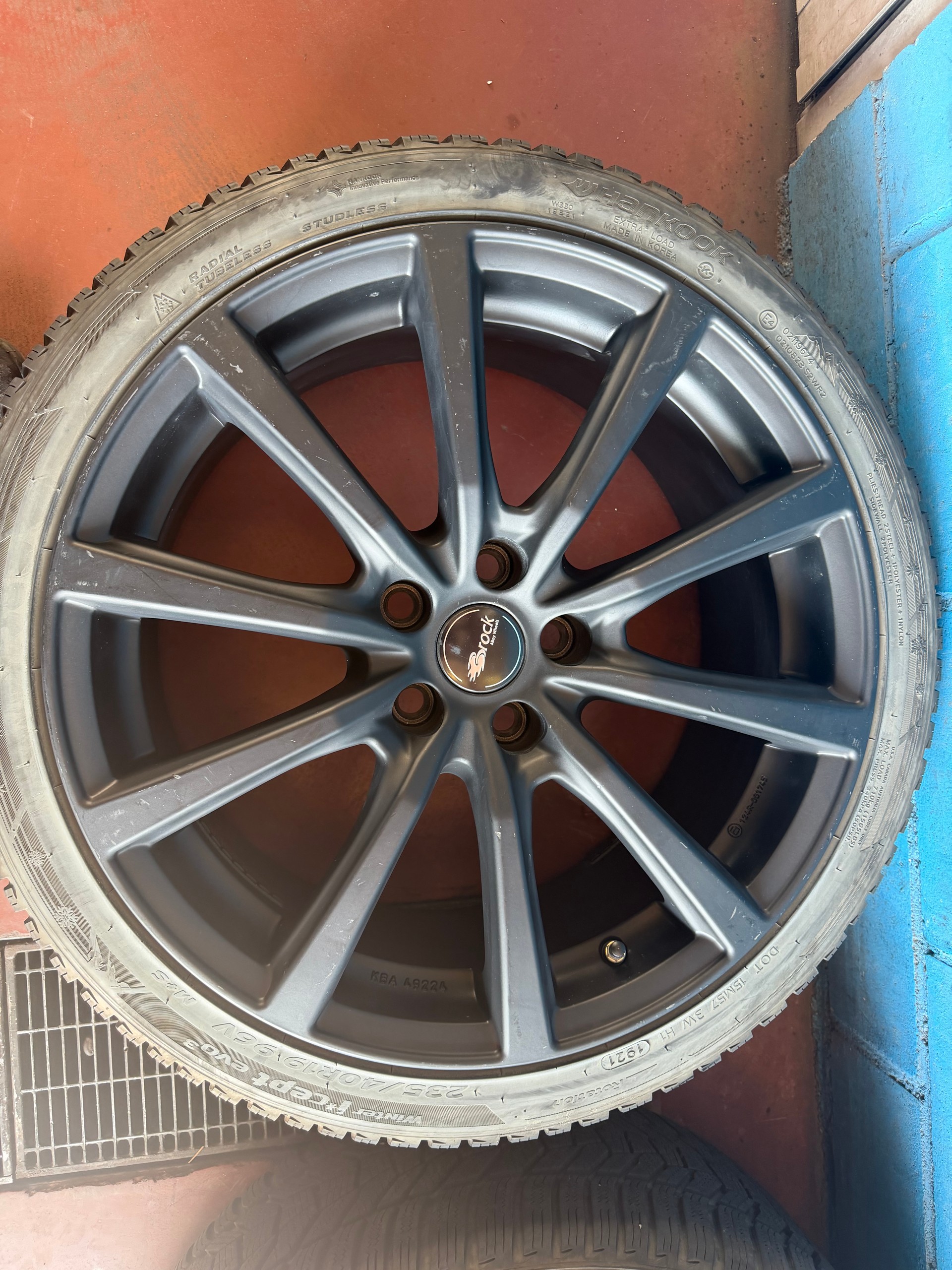 TESLA Model 3 Long Range Dual Motor AWD-image-21