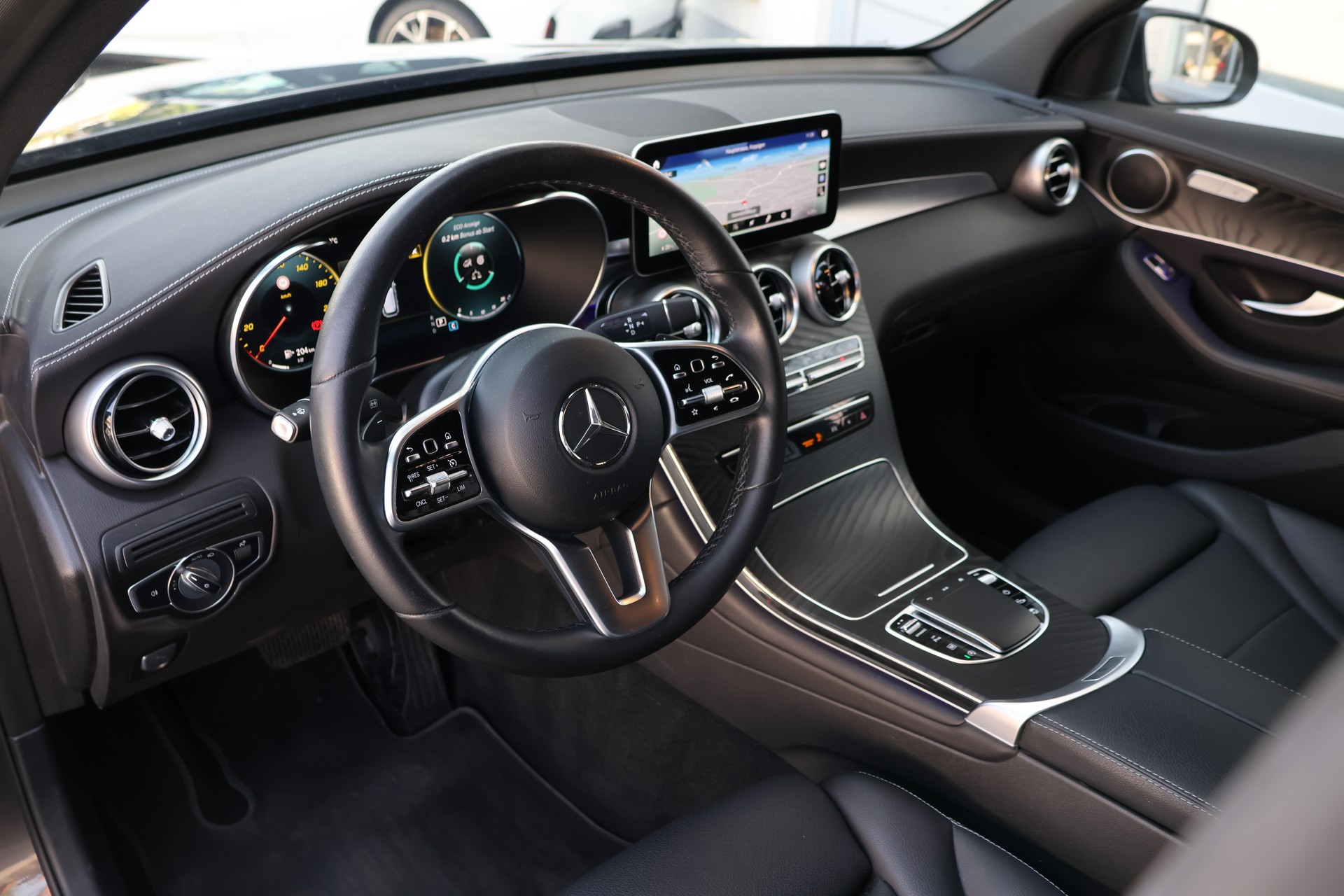MERCEDES-BENZ GLC 220 d Off-Road 4Matic 9G-Tronic (CH) + 2.5T AHK-image-10