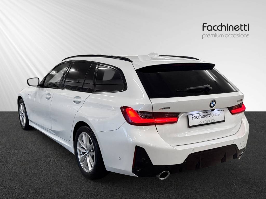 BMW 320d xDrive 48V Touring Steptronic M Sport-image-3