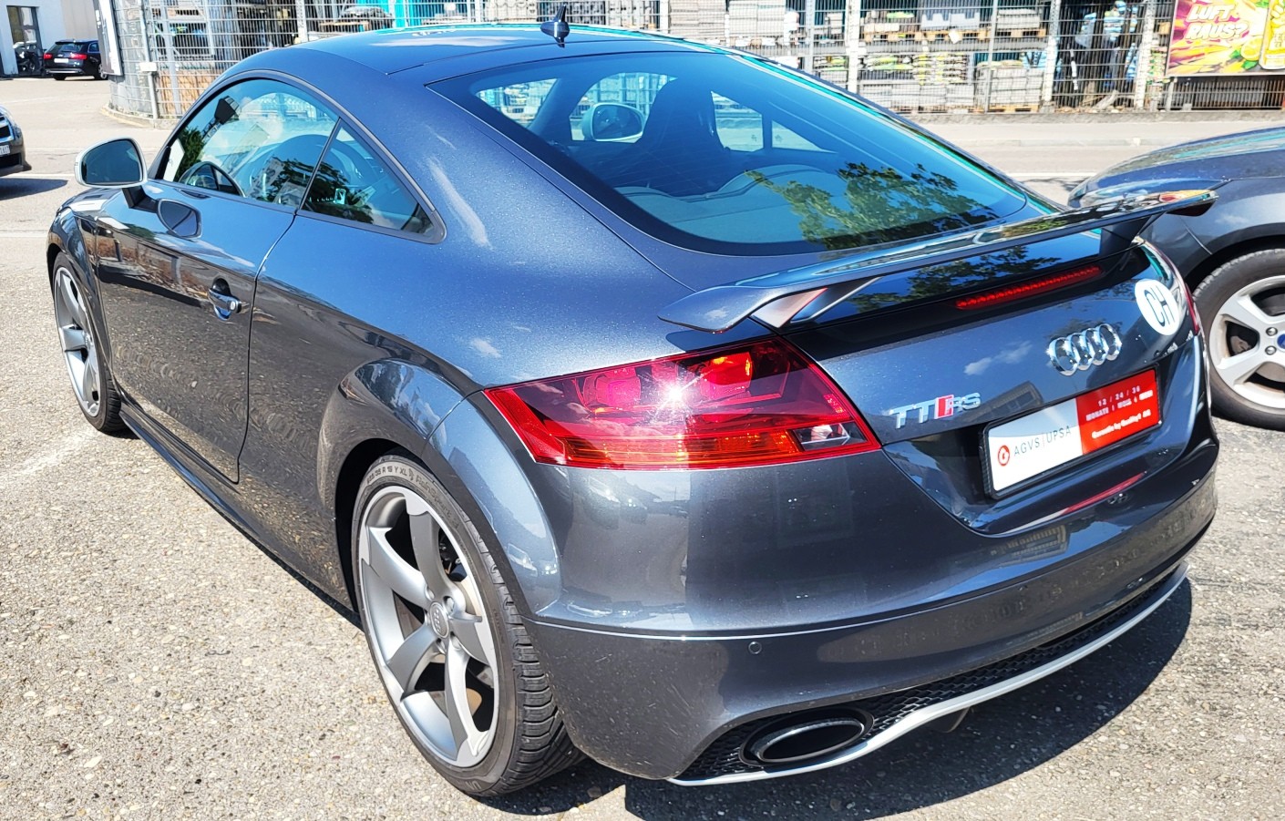 AUDI TT RS plus Coupé 2.5 TFSI quattro S-tronic-image-3