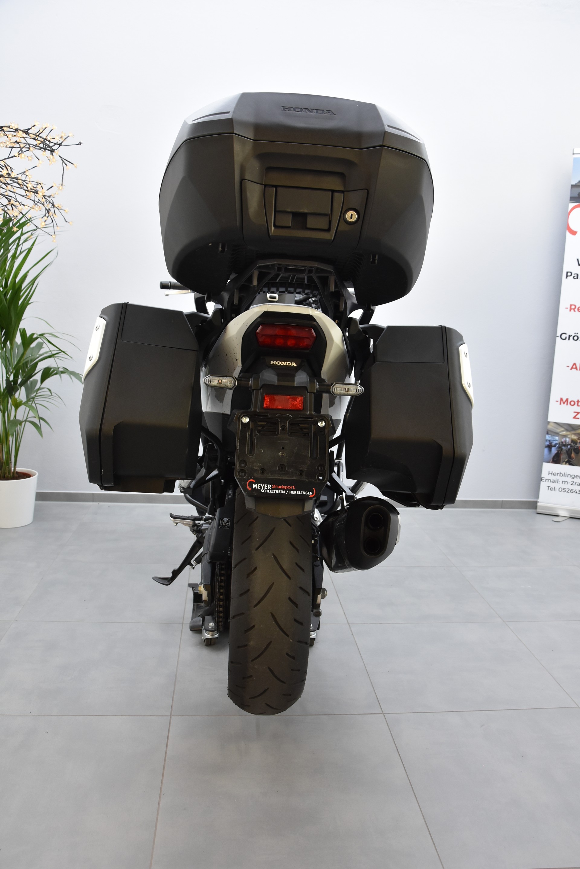 HONDA NT 1100-image-5