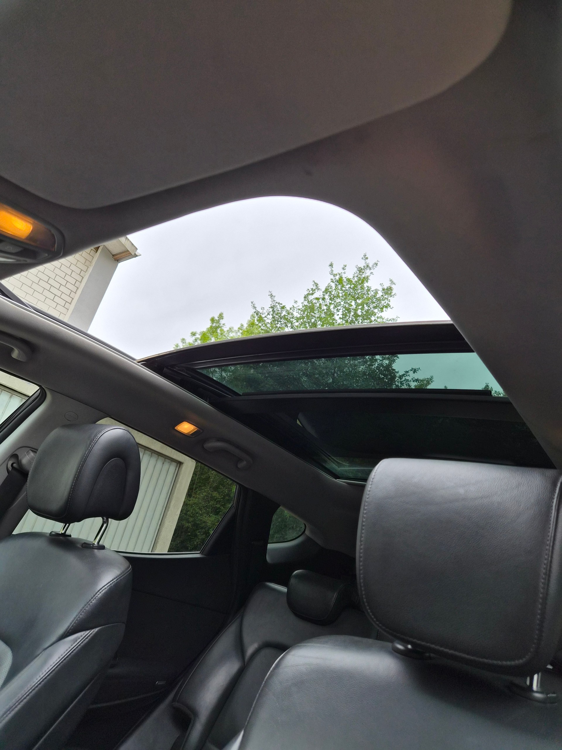 HYUNDAI SANTA FE-image-5