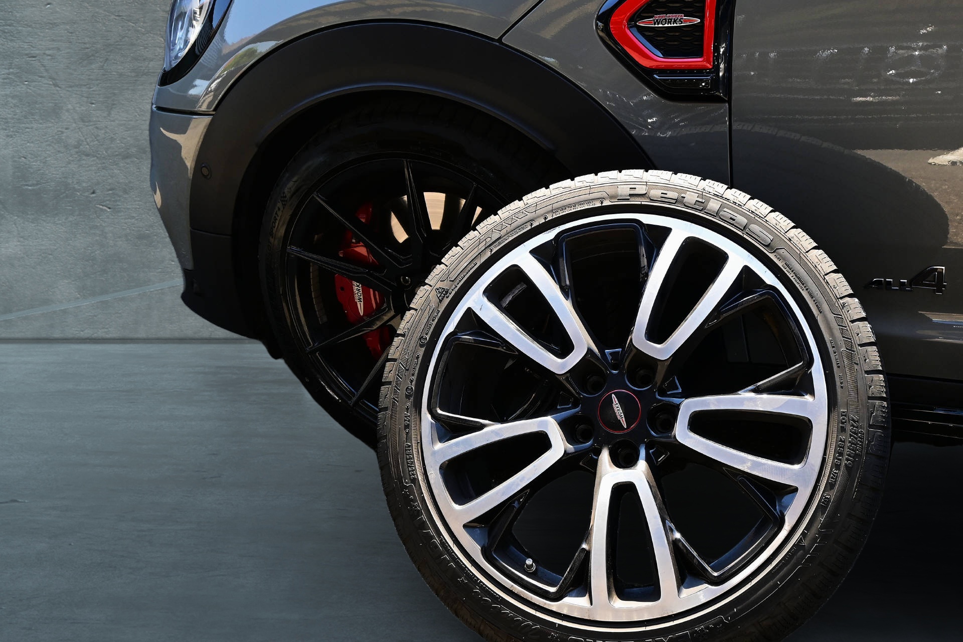 MINI Countryman F60 2.0i John Cooper Works ALL4-image-8