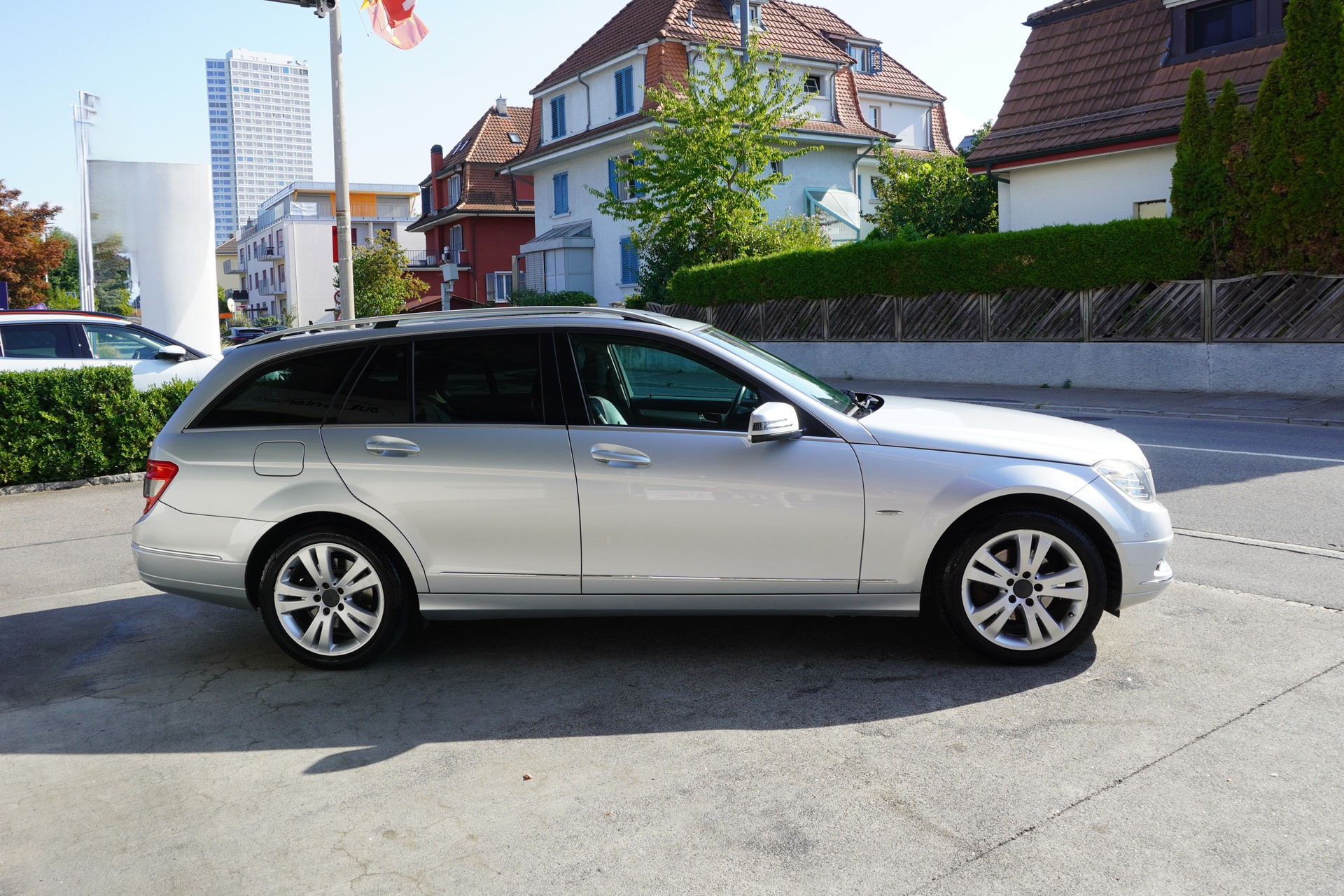 MERCEDES-BENZ C 200 Kompressor Avantgarde Automatic-image-4
