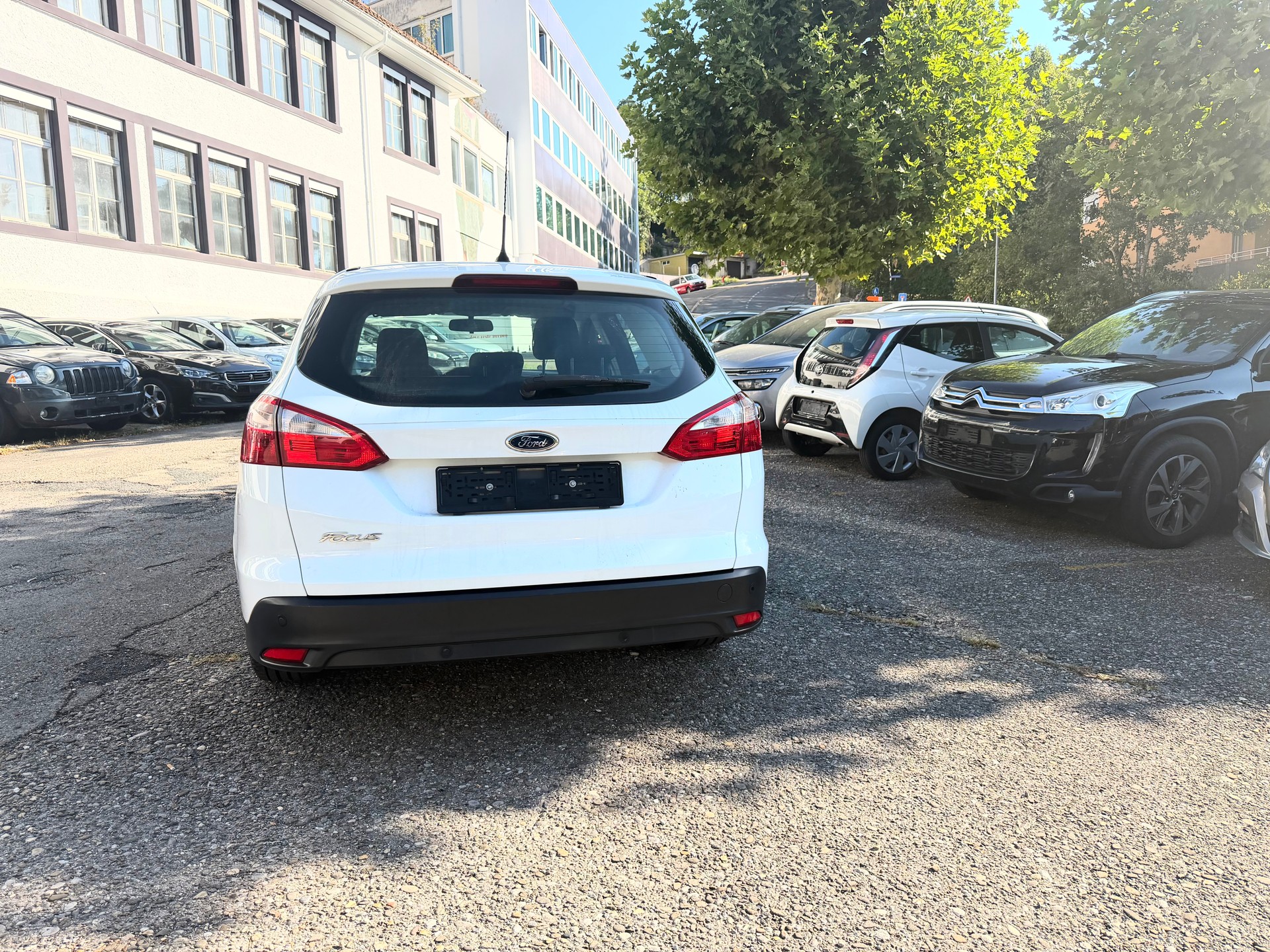 FORD Focus 1.6i VCT Titanium PowerShift-image-5