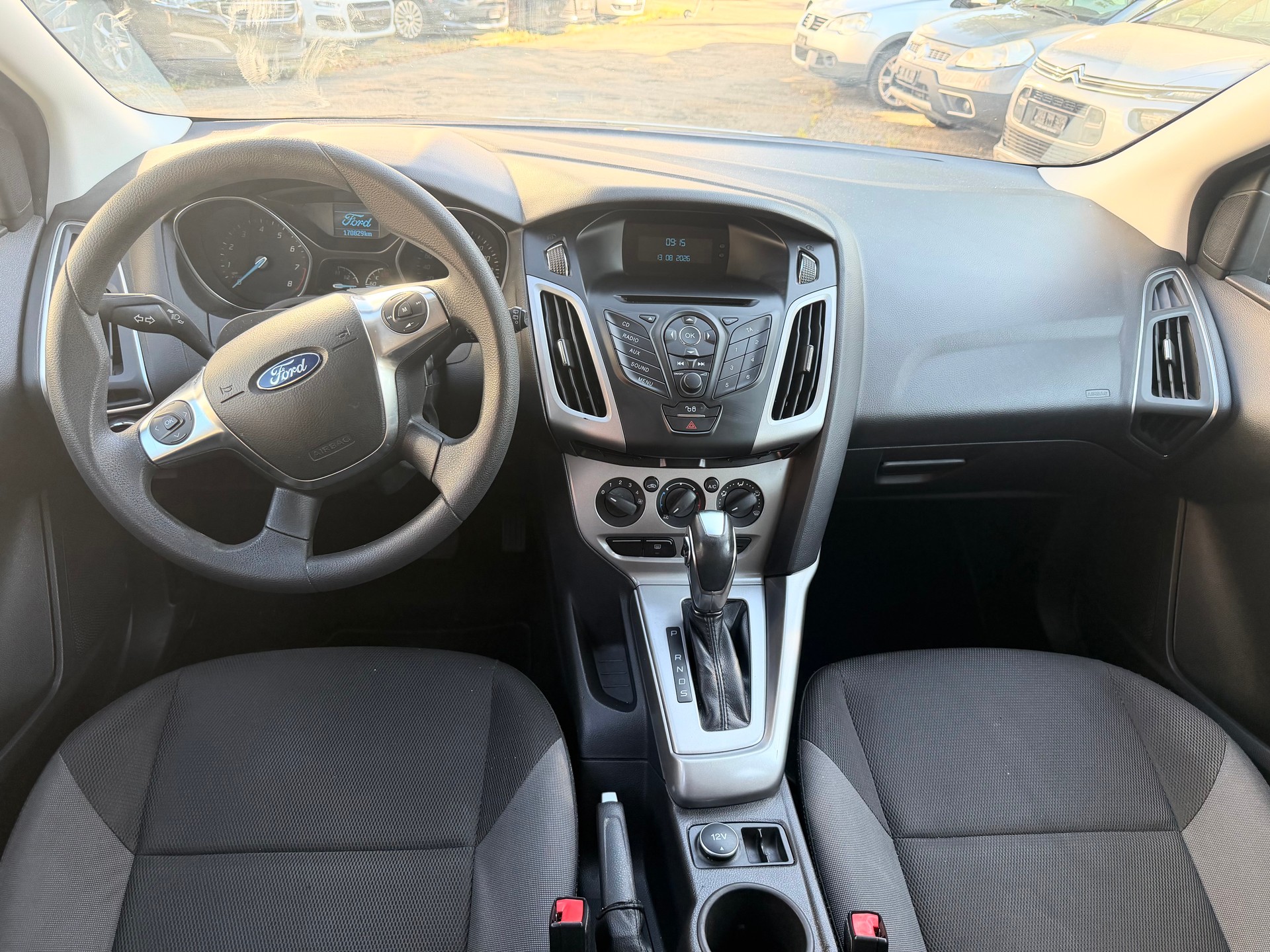 FORD Focus 1.6i VCT Titanium PowerShift-image-9