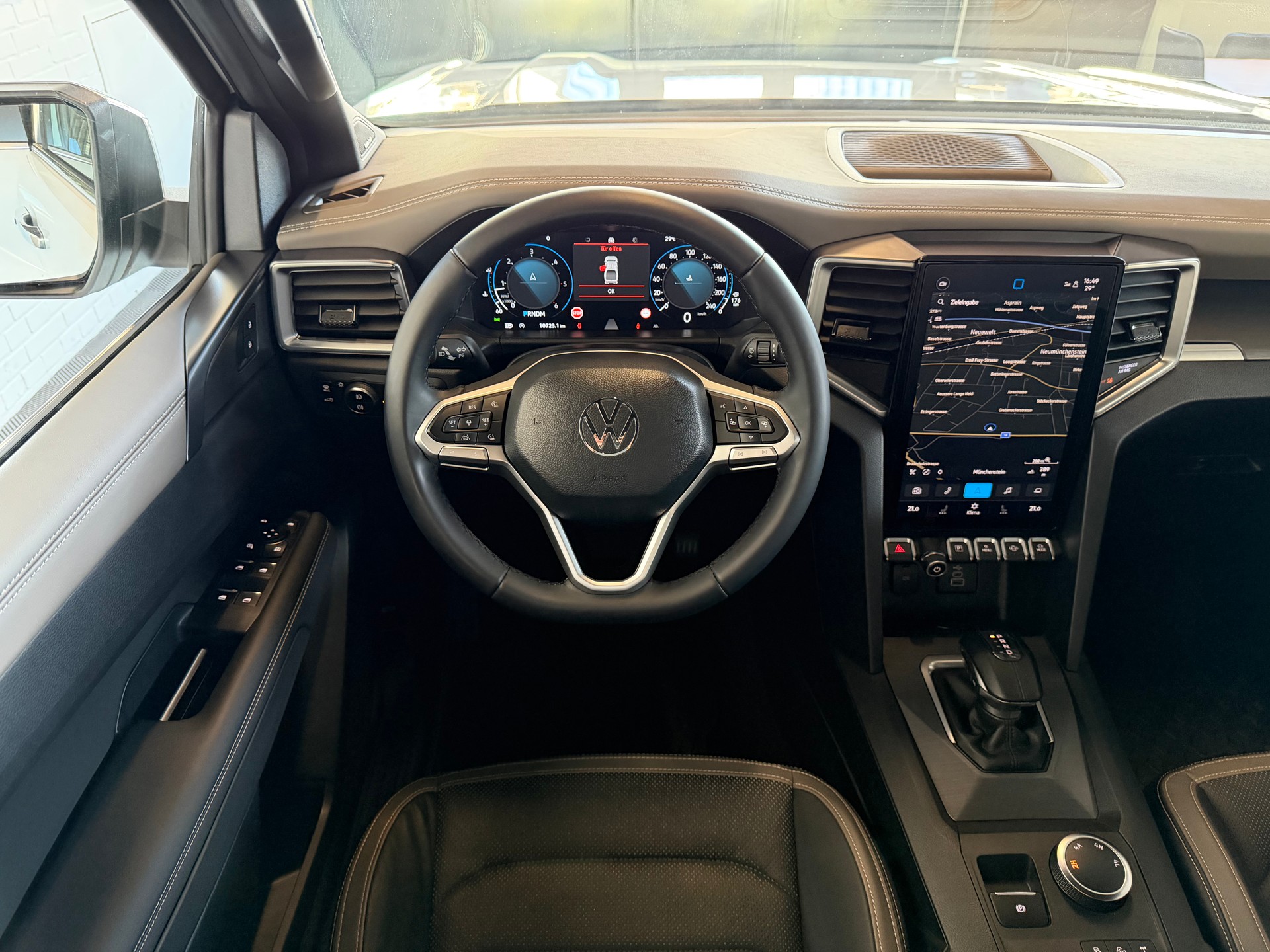 VW Amarok 3.0TDI Aventura Winter 1 3.0 V6 TDI 4X4 241 PS ( AHK3500KG)-image-18
