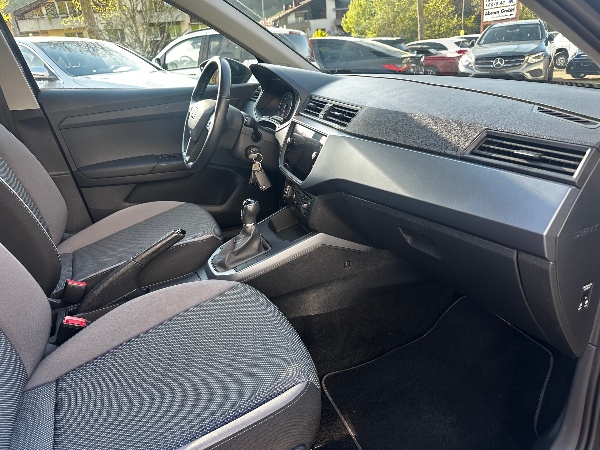 SEAT Arona 1.0 TSI Eco Style-image-14