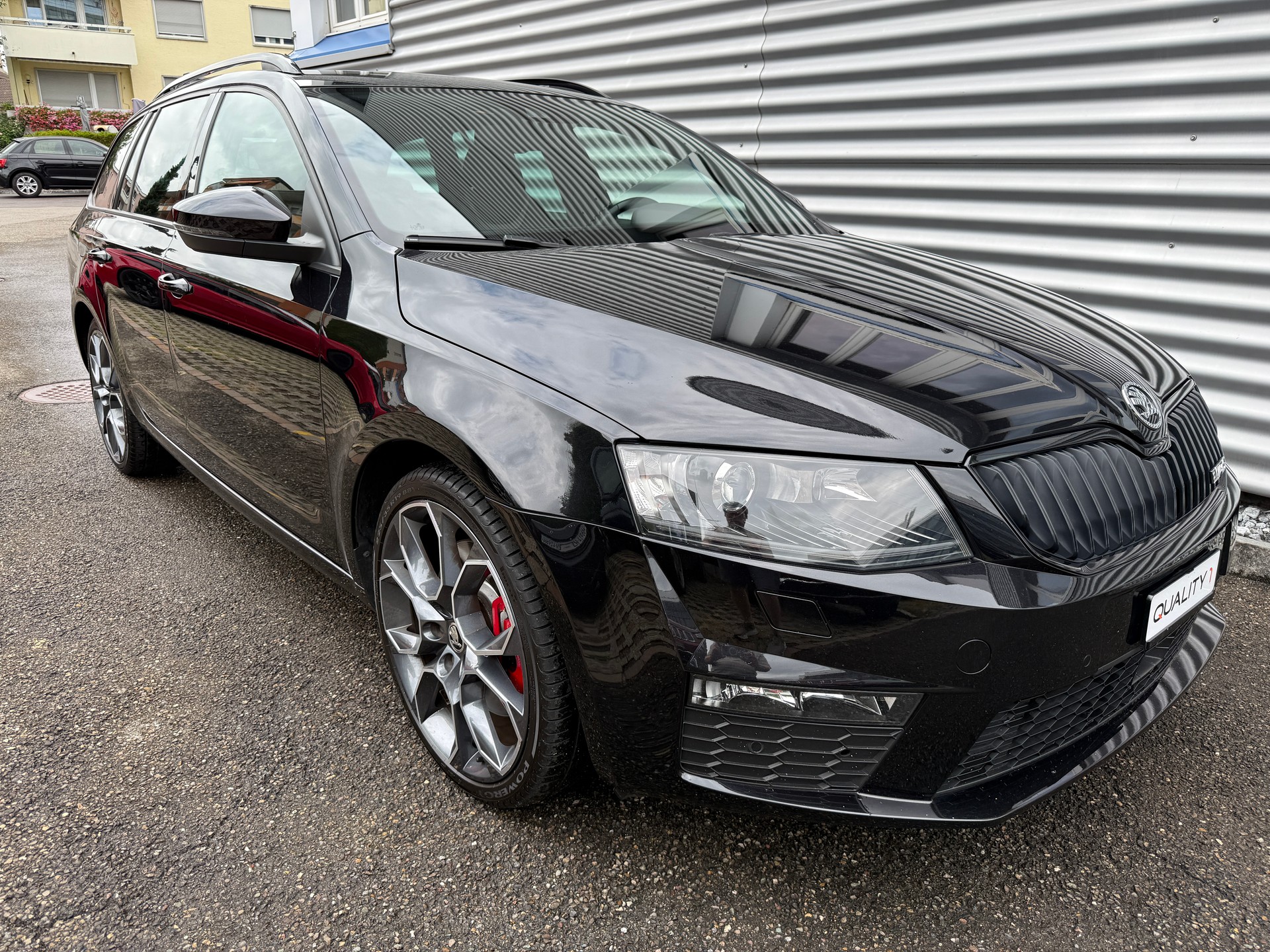 SKODA Octavia Combi 2.0 TDI RS DSG-image-11