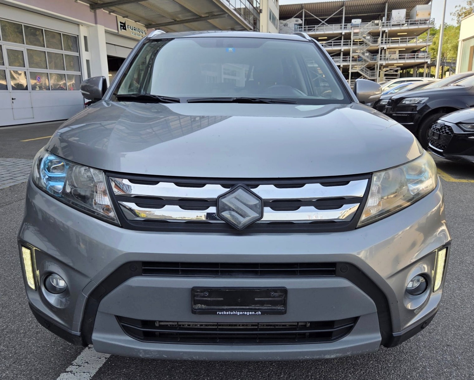 SUZUKI Vitara 1.6 TD Compact Top-image-0