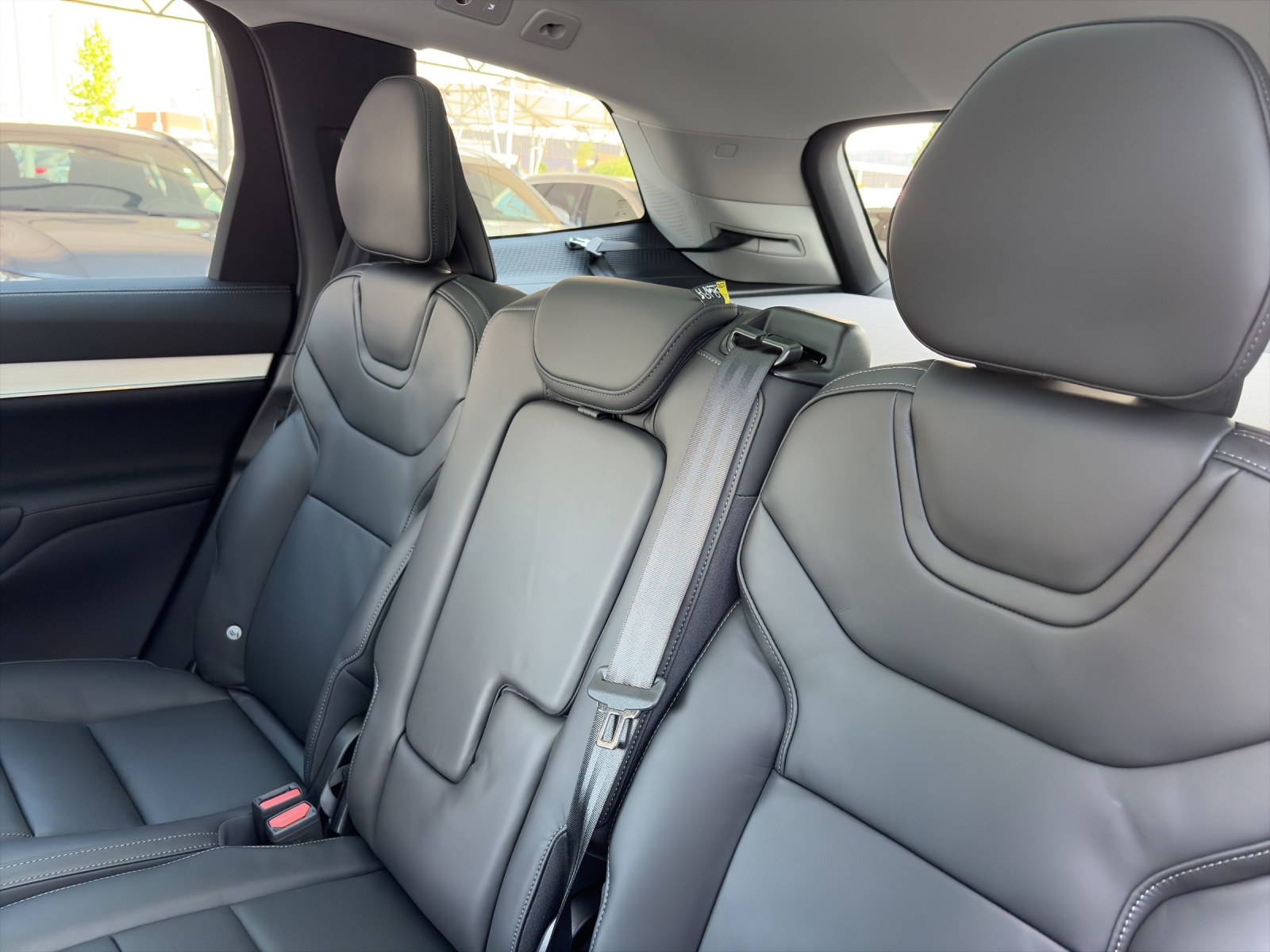 VOLVO EX90 Twin Performance Ultra AWD-image-17