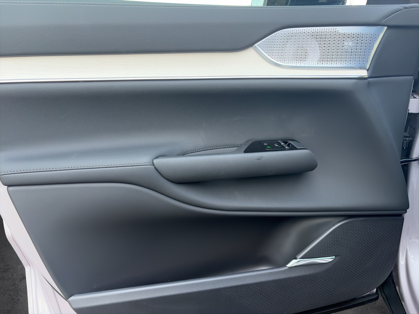 VOLVO EX90 Twin Performance Ultra AWD-image-14