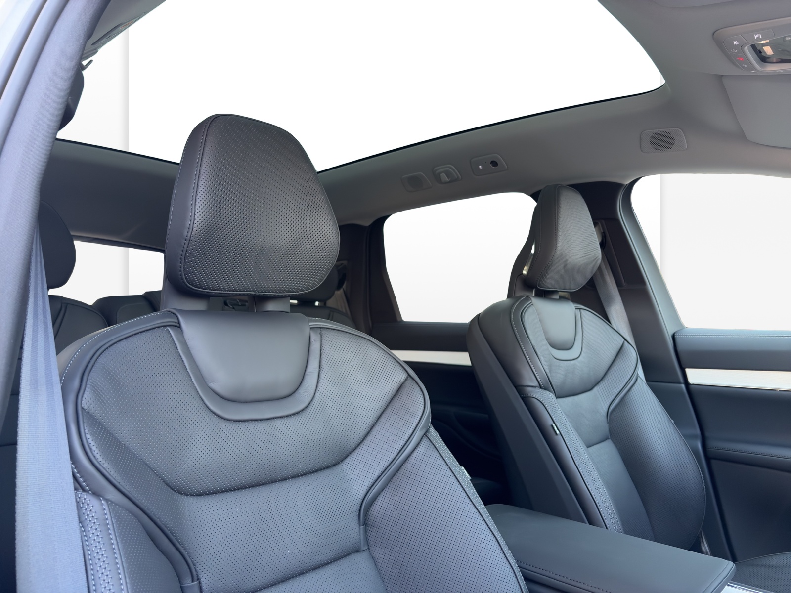 VOLVO EX90 Twin Performance Ultra AWD-image-15