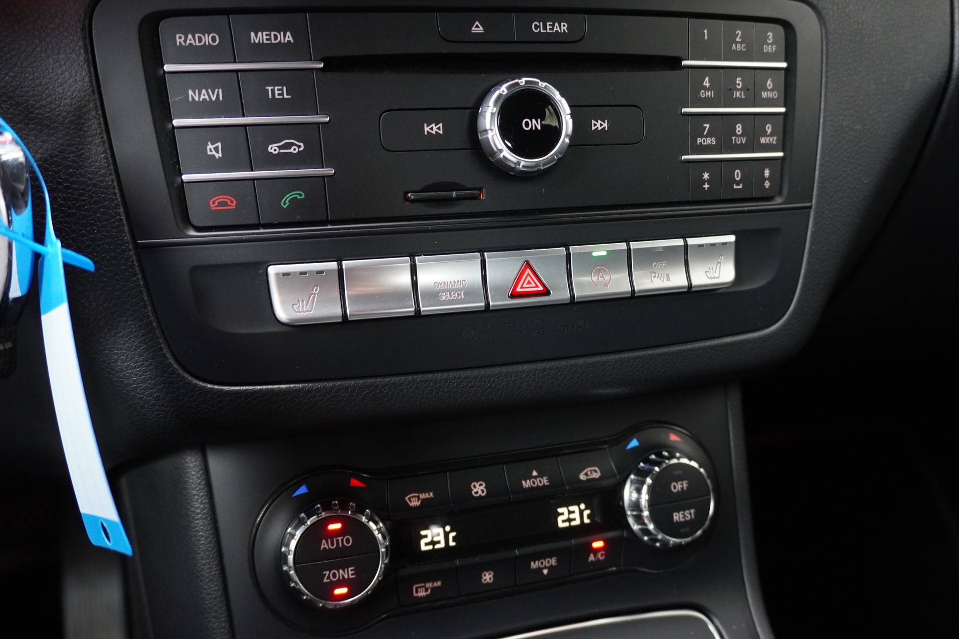 MERCEDES-BENZ B 200 Style 7G-DCT-image-11