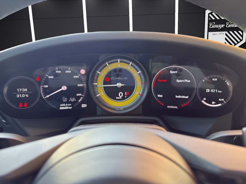 PORSCHE 911 Coupé 3.7 Turbo S PDK-image-11