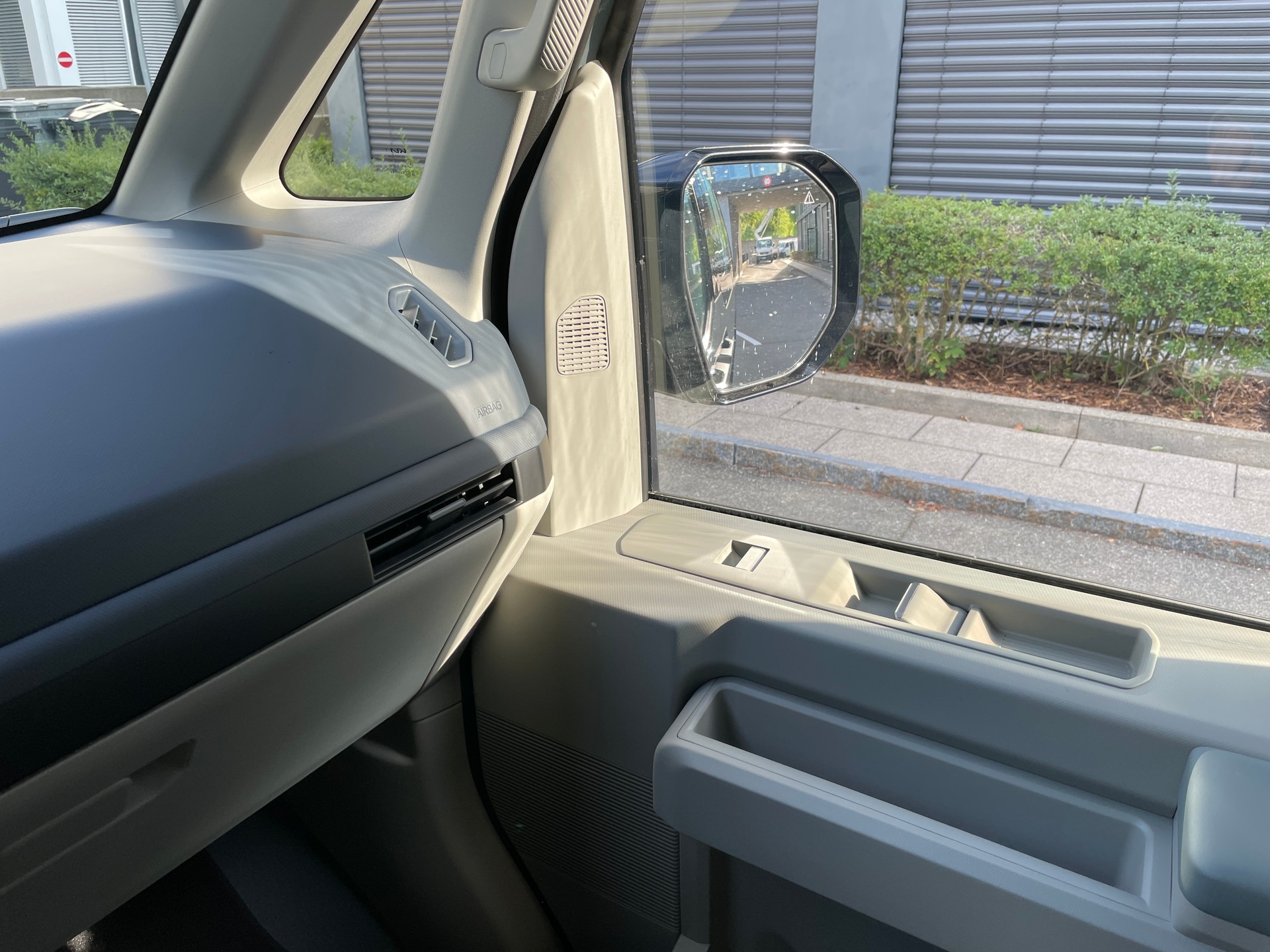 KIA PV5 71.2 kWh Elite mit Elite-Pack und Wärmepumpe, VOLLAUSSTATTUNG-image-22