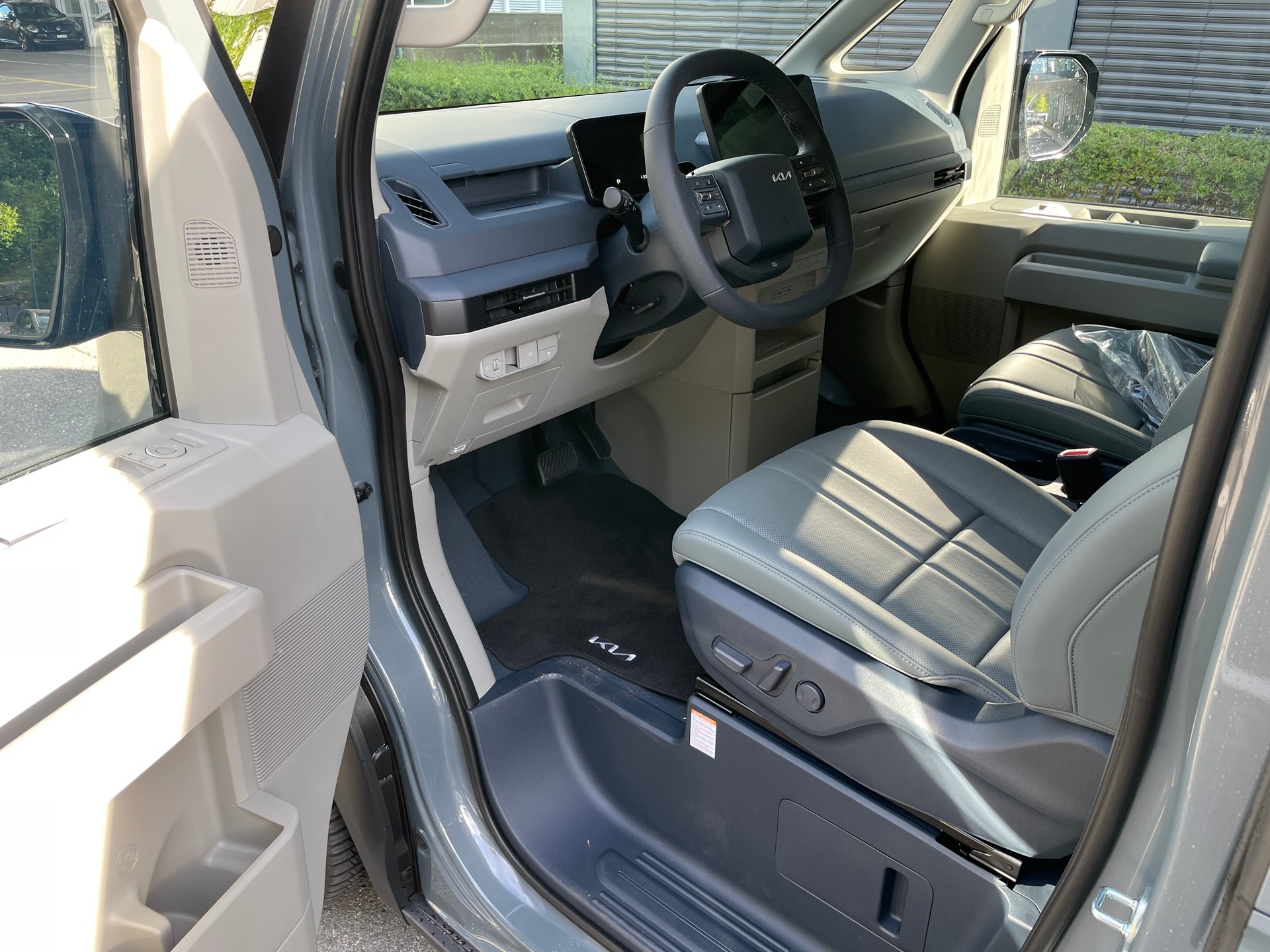 KIA PV5 71.2 kWh Elite mit Elite-Pack und Wärmepumpe, VOLLAUSSTATTUNG-image-14