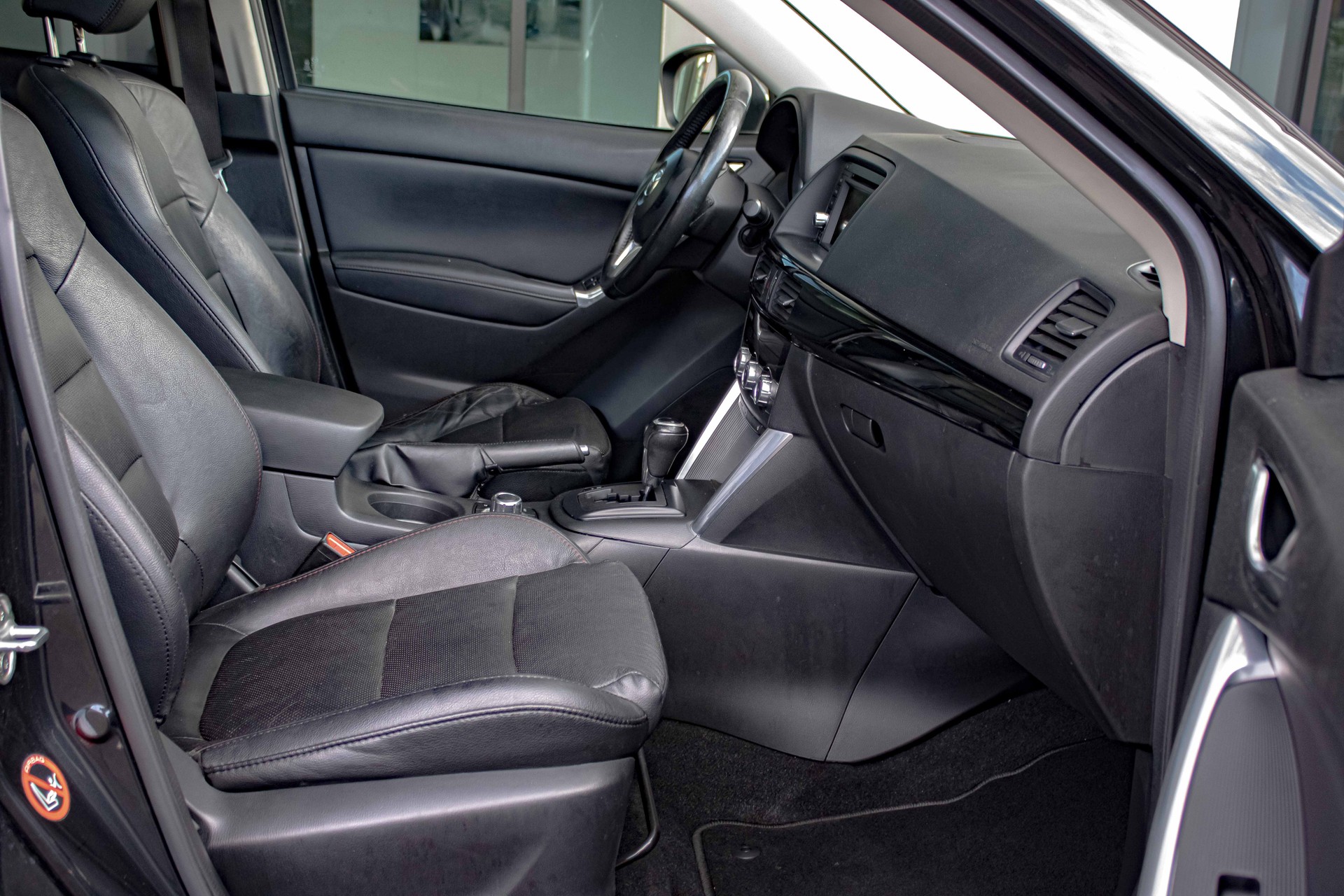 MAZDA CX-5 2.0 Revolution AWD Automatic-image-16
