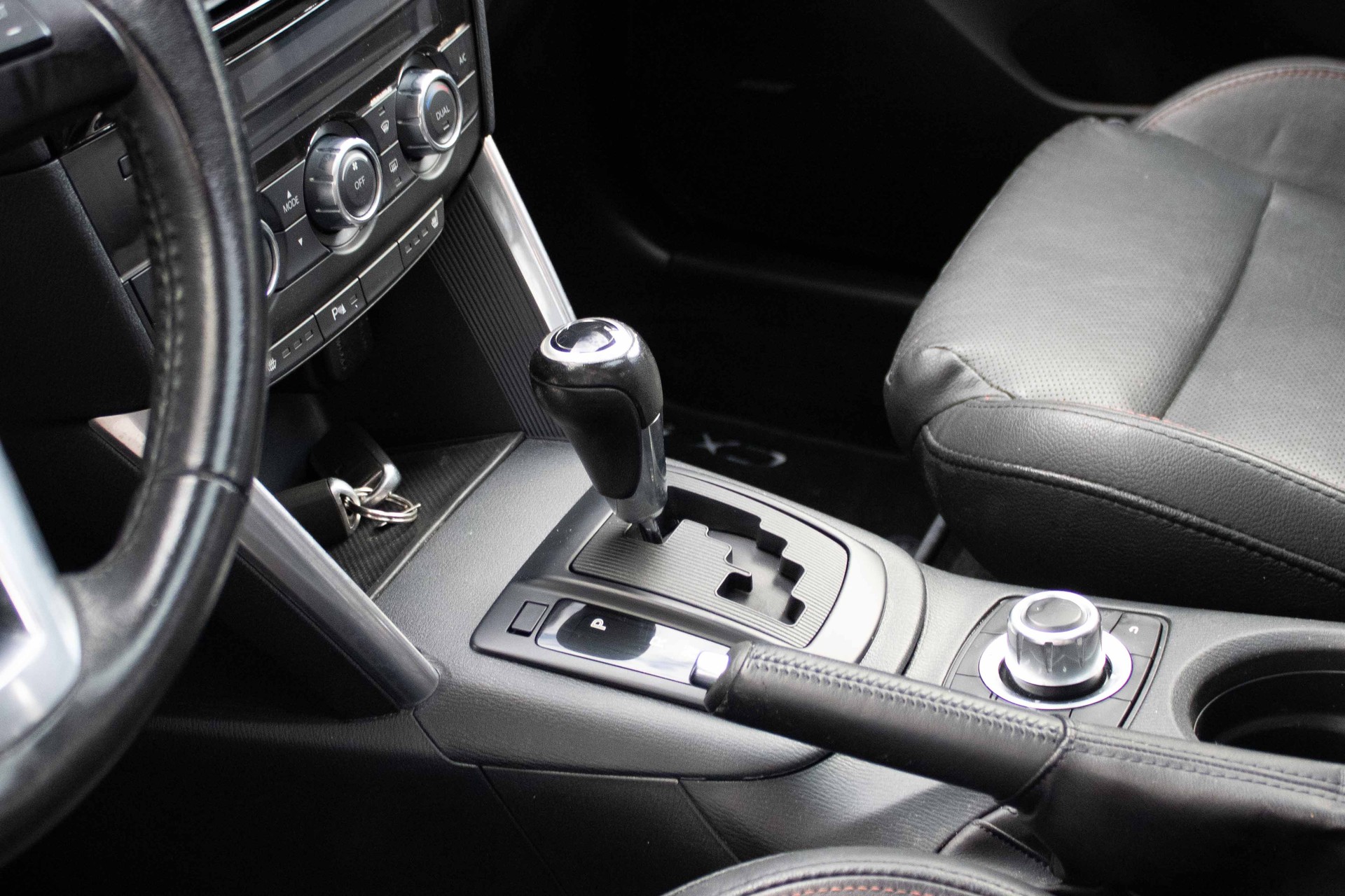 MAZDA CX-5 2.0 Revolution AWD Automatic-image-10
