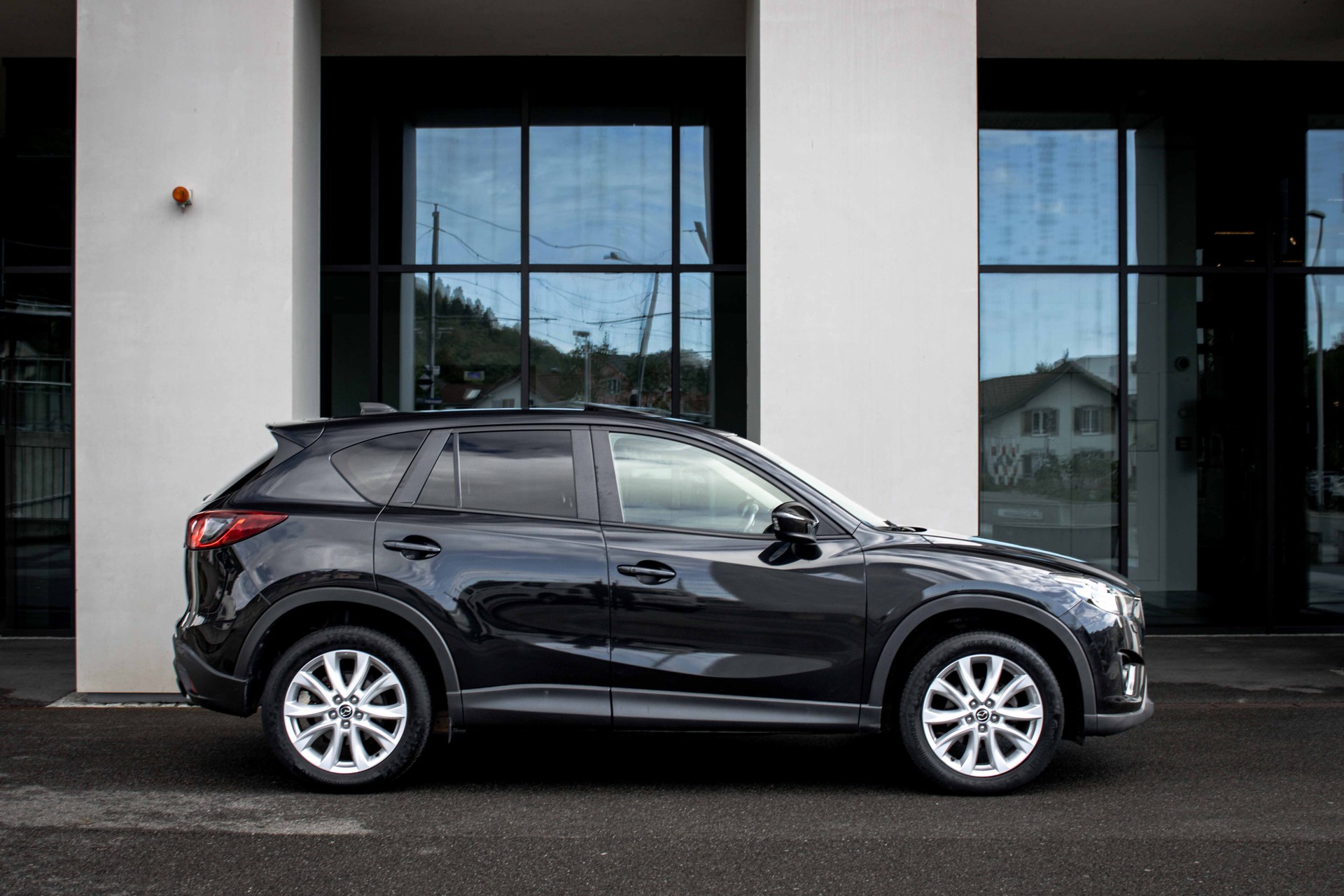 MAZDA CX-5 2.0 Revolution AWD Automatic-image-5