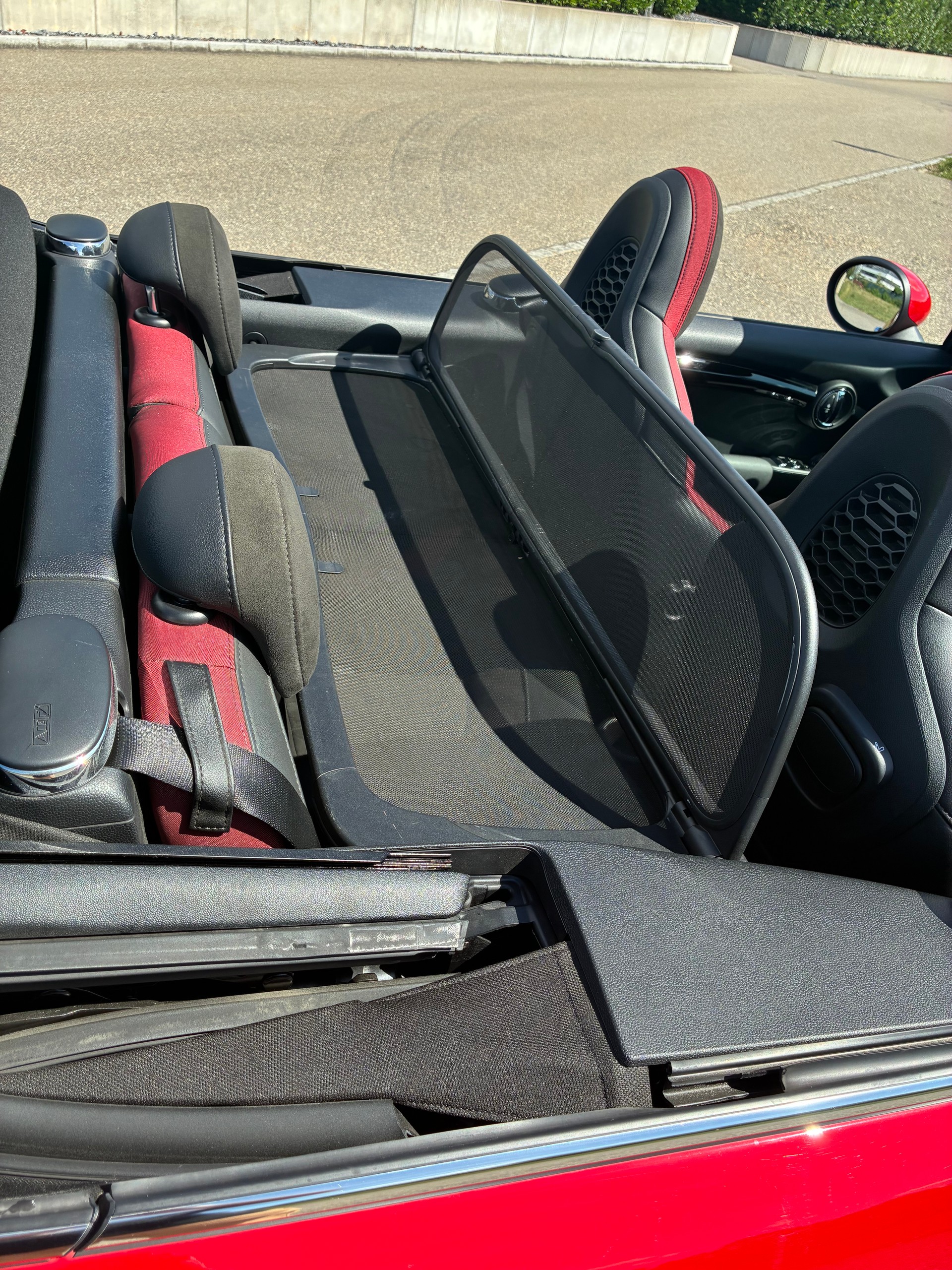 MINI 2.0i Cooper S Cabrio Steptronic-image-4