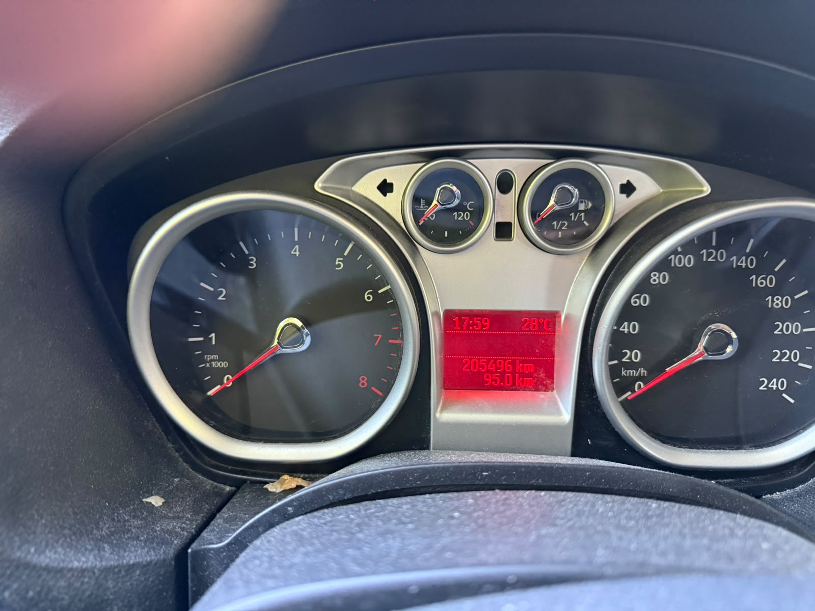 FORD Focus 1.8i Carving-image-5