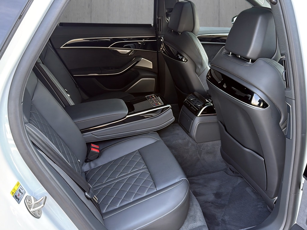 AUDI A8 60 TFSI e qu*Vollausstattung,Panodach,B&O Advanced,Np.184'960.-*-image-11
