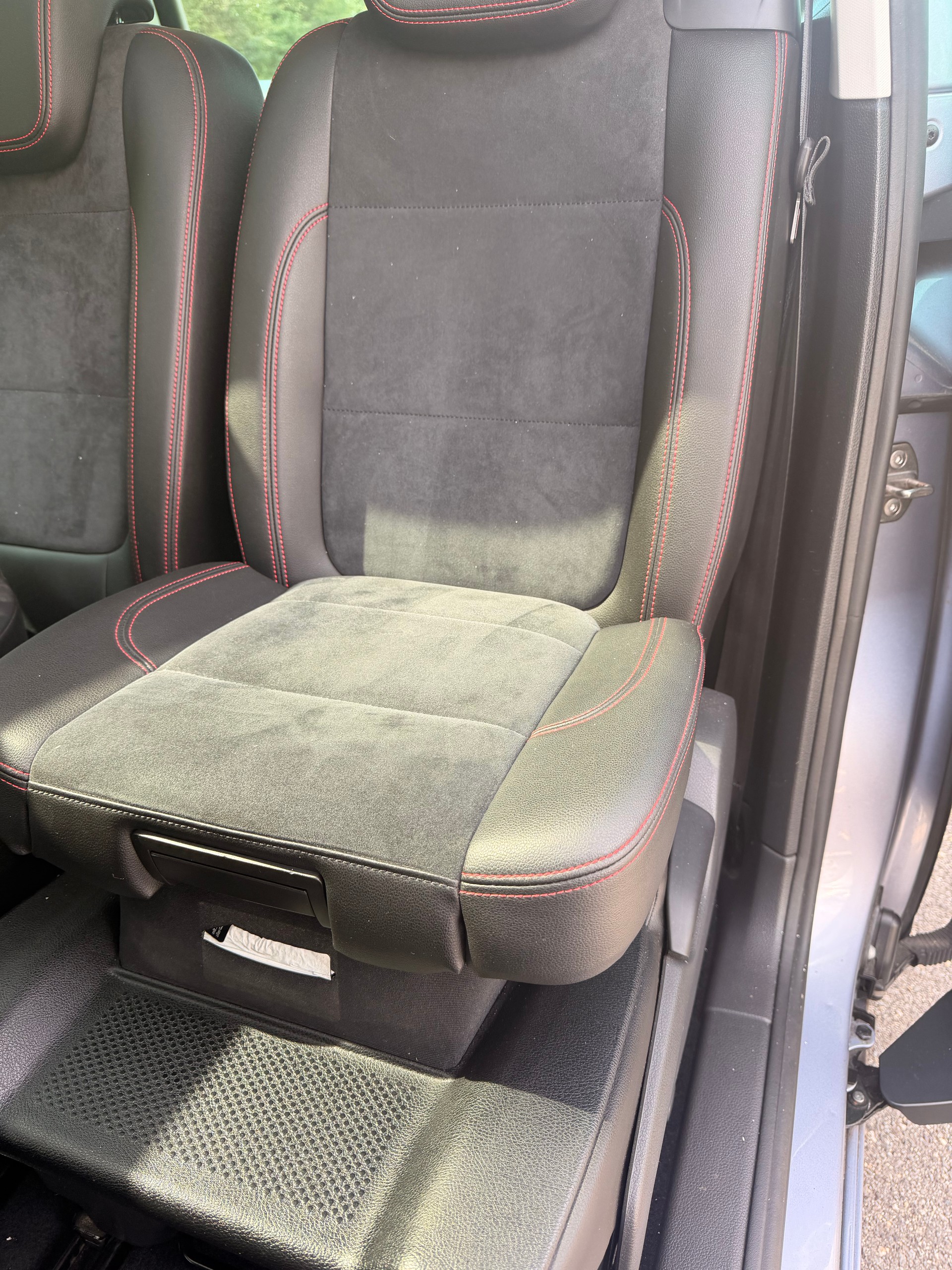 SEAT Alhambra 2.0 TDI FR Line 4Drive-image-8