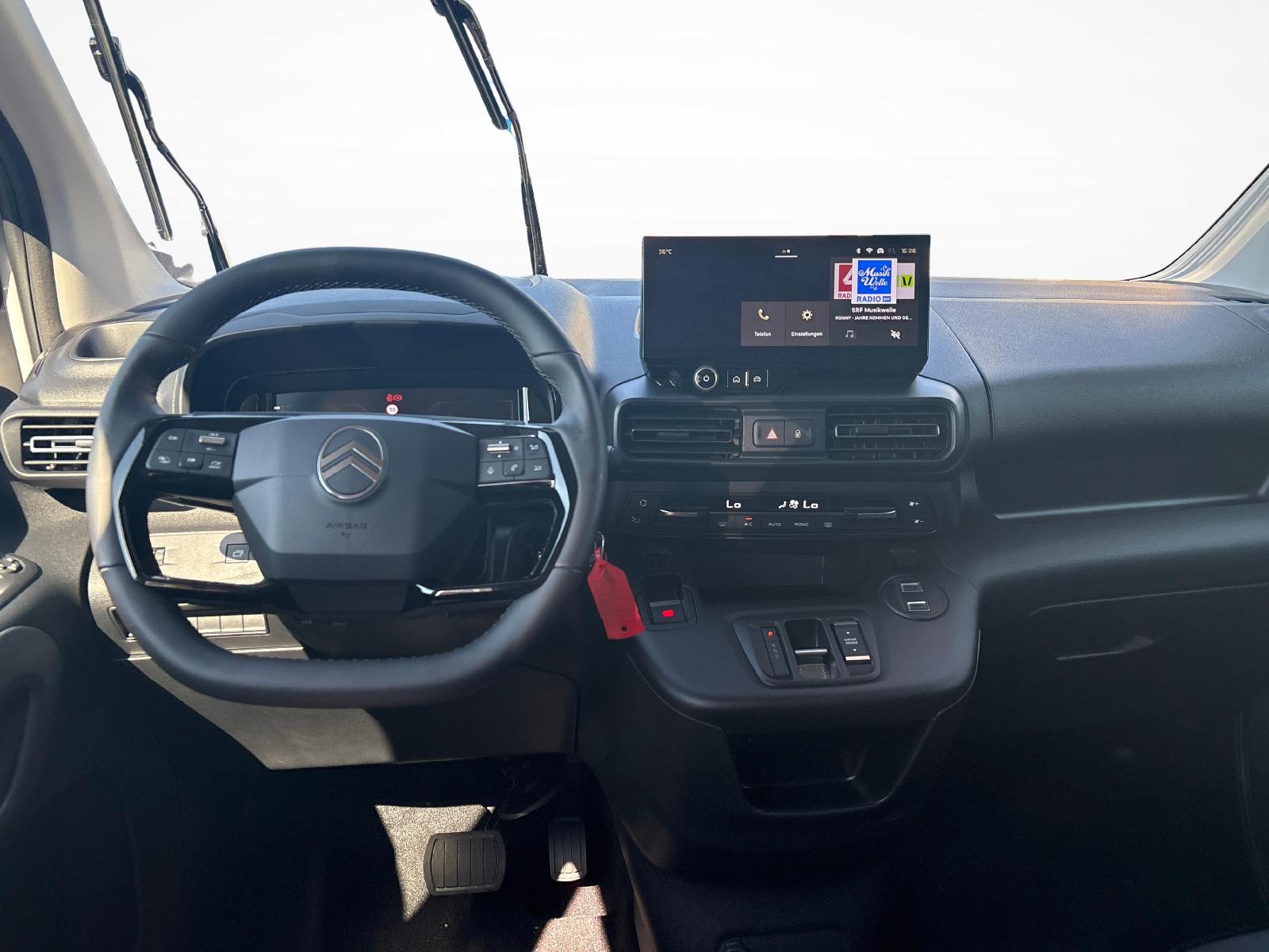 CITROEN e-Berlingo XL Max-image-11