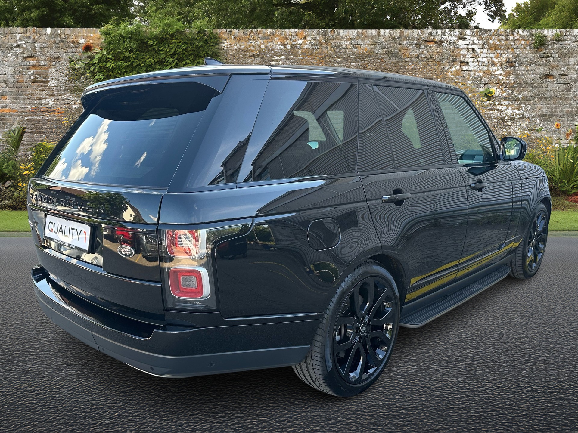 LAND ROVER Range Rover 5.0 V8 S/C Vogue Automatic-image-4