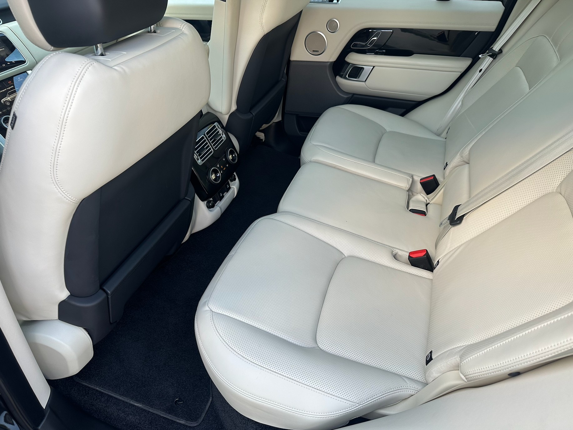 LAND ROVER Range Rover 5.0 V8 S/C Vogue Automatic-image-13
