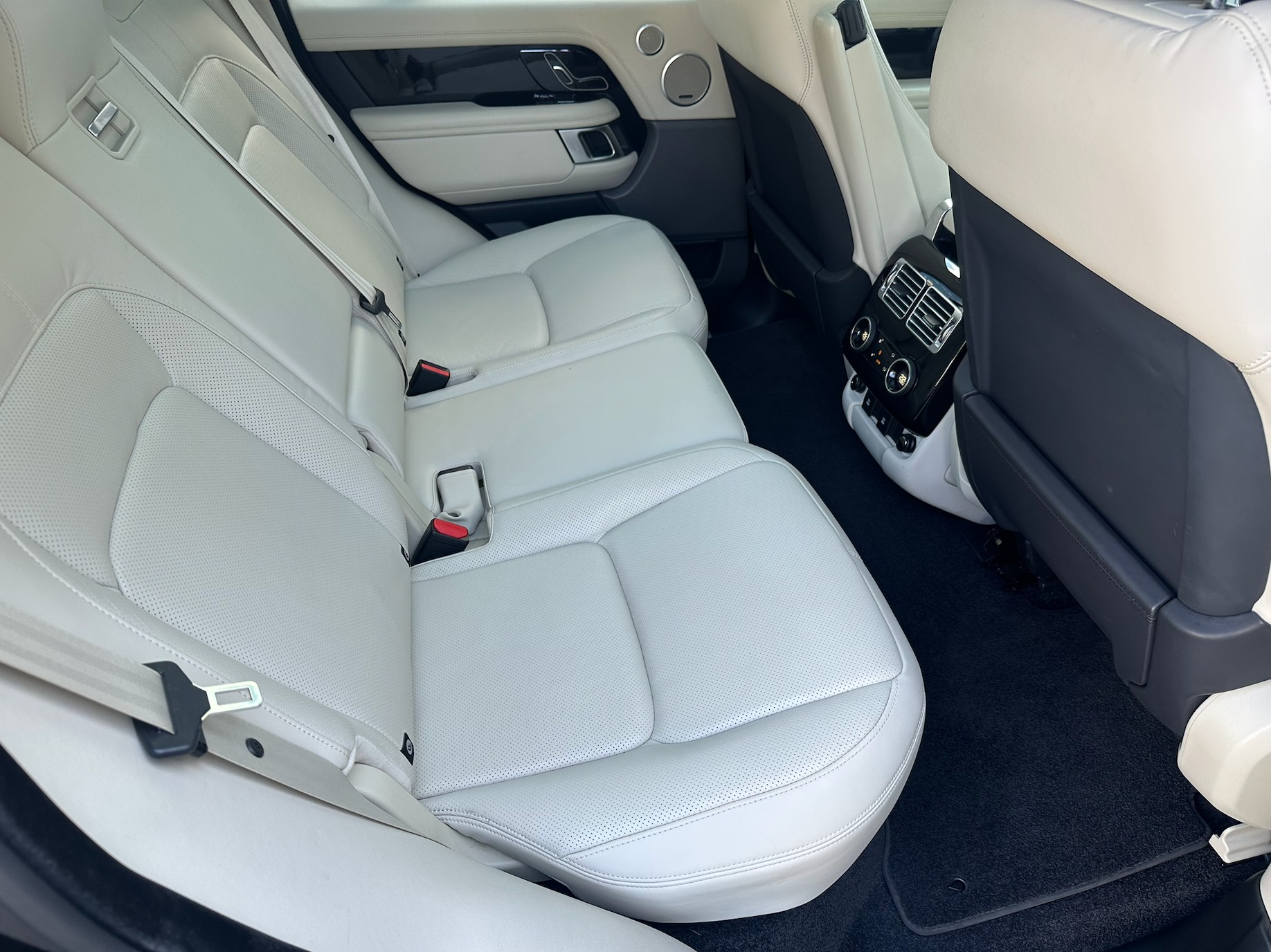 LAND ROVER Range Rover 5.0 V8 S/C Vogue Automatic-image-14