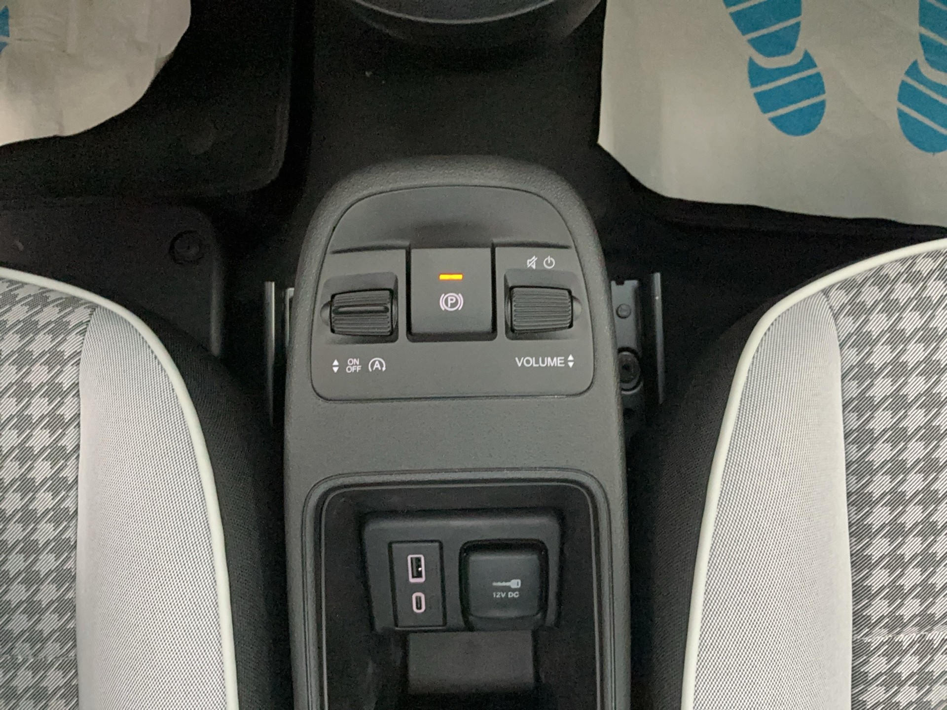 FIAT Fiat 500 1.0 MHEV Mild hybrid Torino-image-11