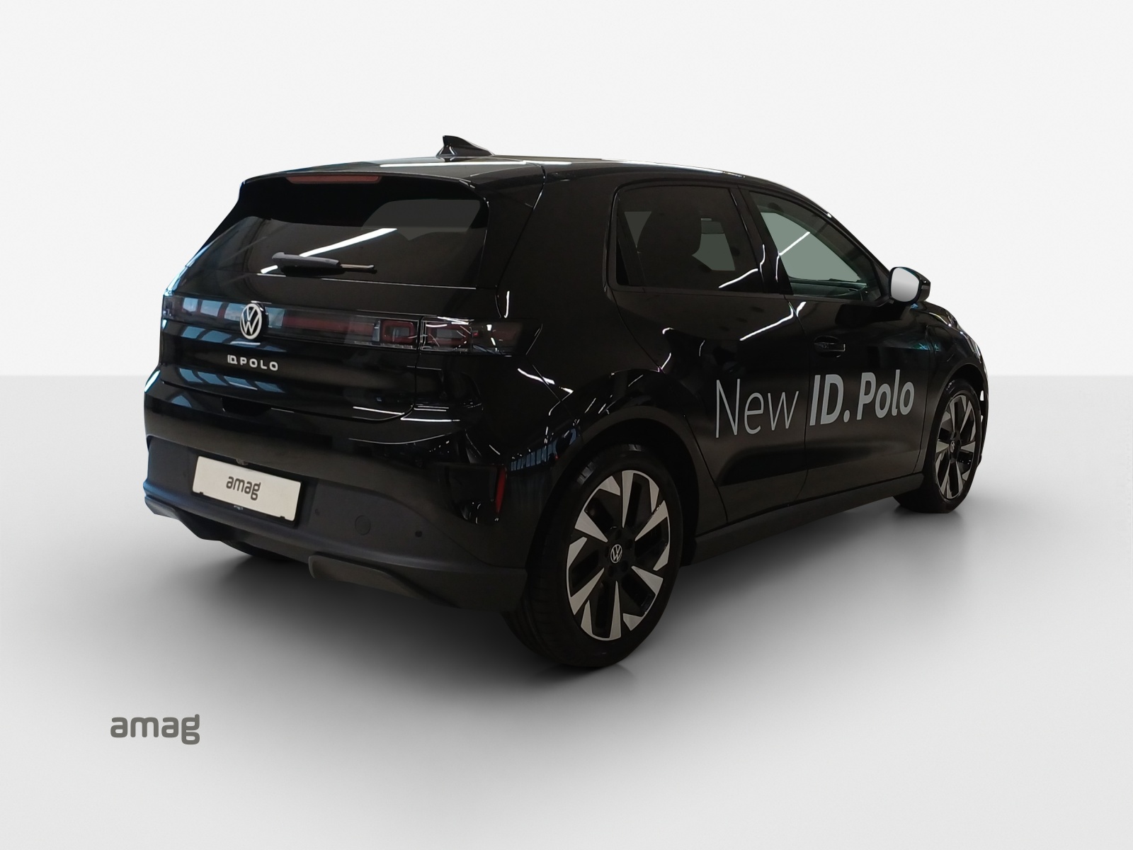 VW ID.Polo 52 kWh Life Edition One-image-4