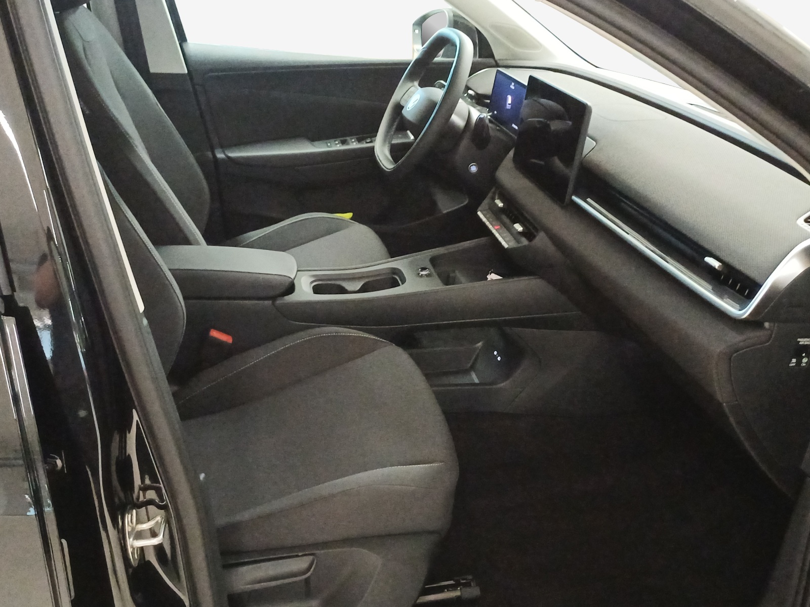 VW ID.Polo 52 kWh Life Edition One-image-15